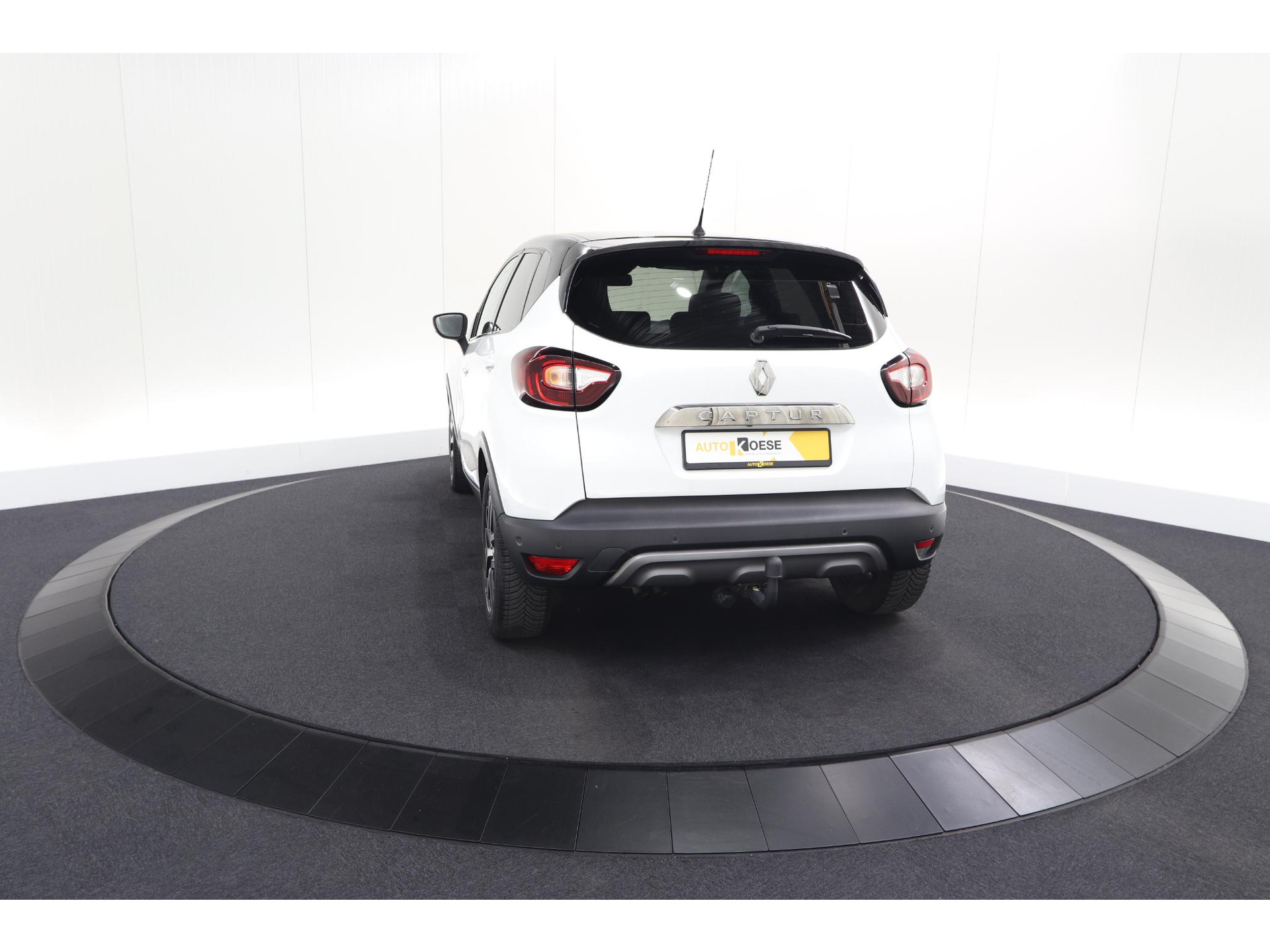 Renault Captur TCe 150 EDC S-Version | Trekhaak| Camera | Dodehoekdetectie | Navigatie
