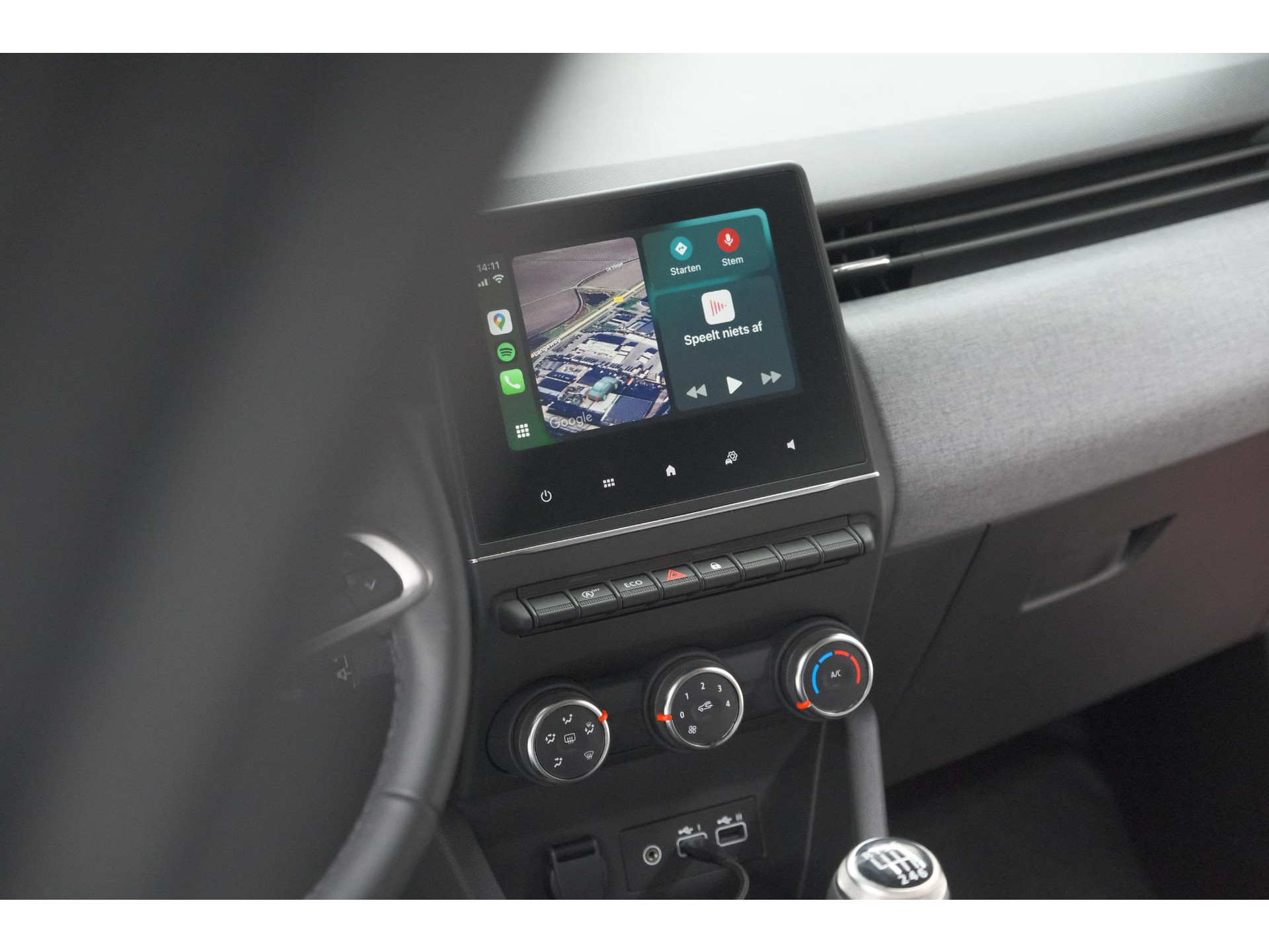 Renault Clio TCe 90 GPF evolution | Stoelverwarming | Parkeersensoren | Navigatie | Apple Carplay