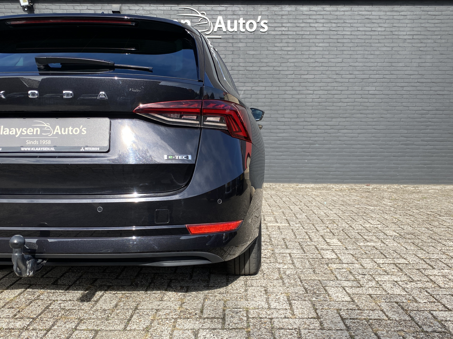 ŠKODA Octavia Combi 1.0 e-TSI Business Edition Plus AUT. | 1e eigenaar | dealer onderh. | navigatie | trekhaak | carplay | adaptieve cruise