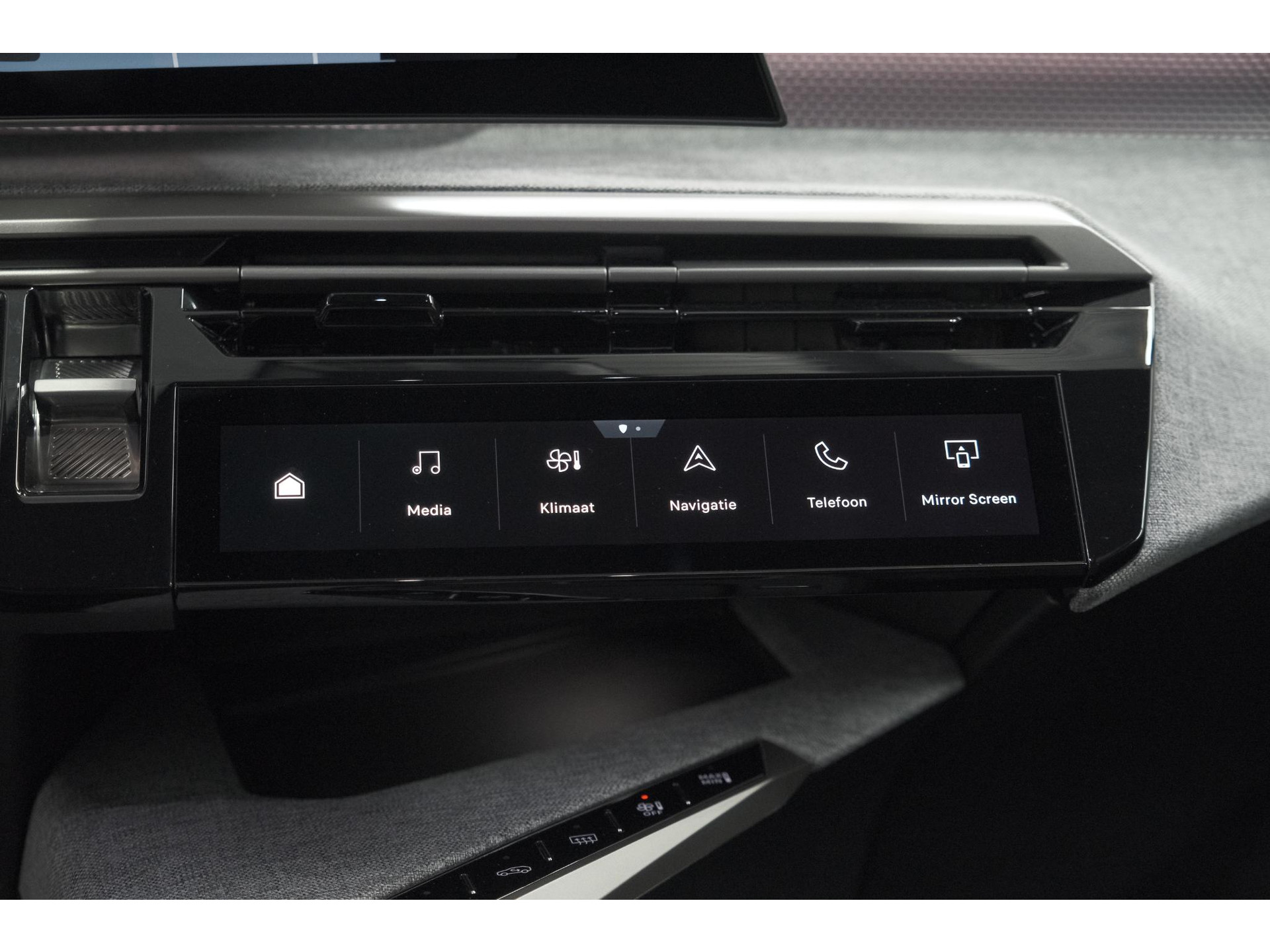 Peugeot 3008 1.2 Hybrid 145 GT | Elektrische Kofferklep | Camera | Adaptieve Cruise Control | Apple CarPlay