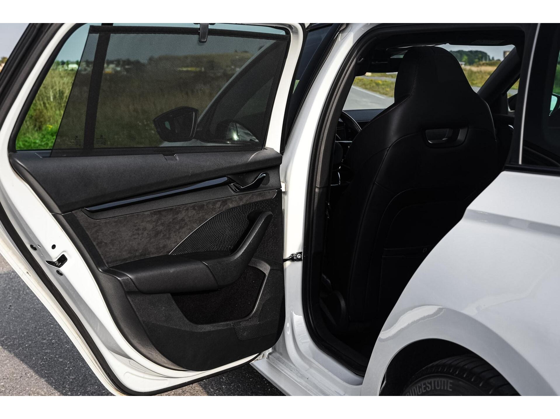 Skoda Octavia Combi RS iV 245PK Pano Matrix HUD