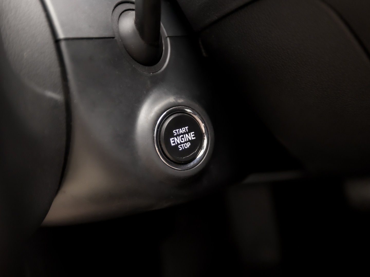 Škoda Superb Combi 1.4 TSI iV Business Sport 218Pk Automaat (VIRTUAL COCKPIT, APPLE CARPLAY, GROOT NAVI, CAMERA, STOELVERWARMING, SPORTSTOELEN, KEYLESS, ADAPTIVE CRUISE, GETINT GLAS, NIEUWSTAAT)