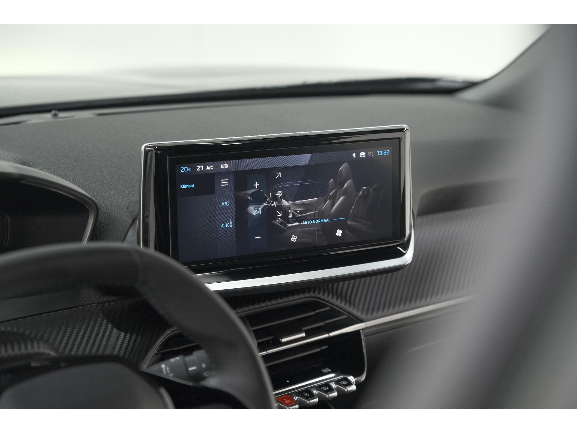 Peugeot 2008 PureTech 100 Allure | Apple Carplay | Parkeersensoren | Climate Control | Cruise Control