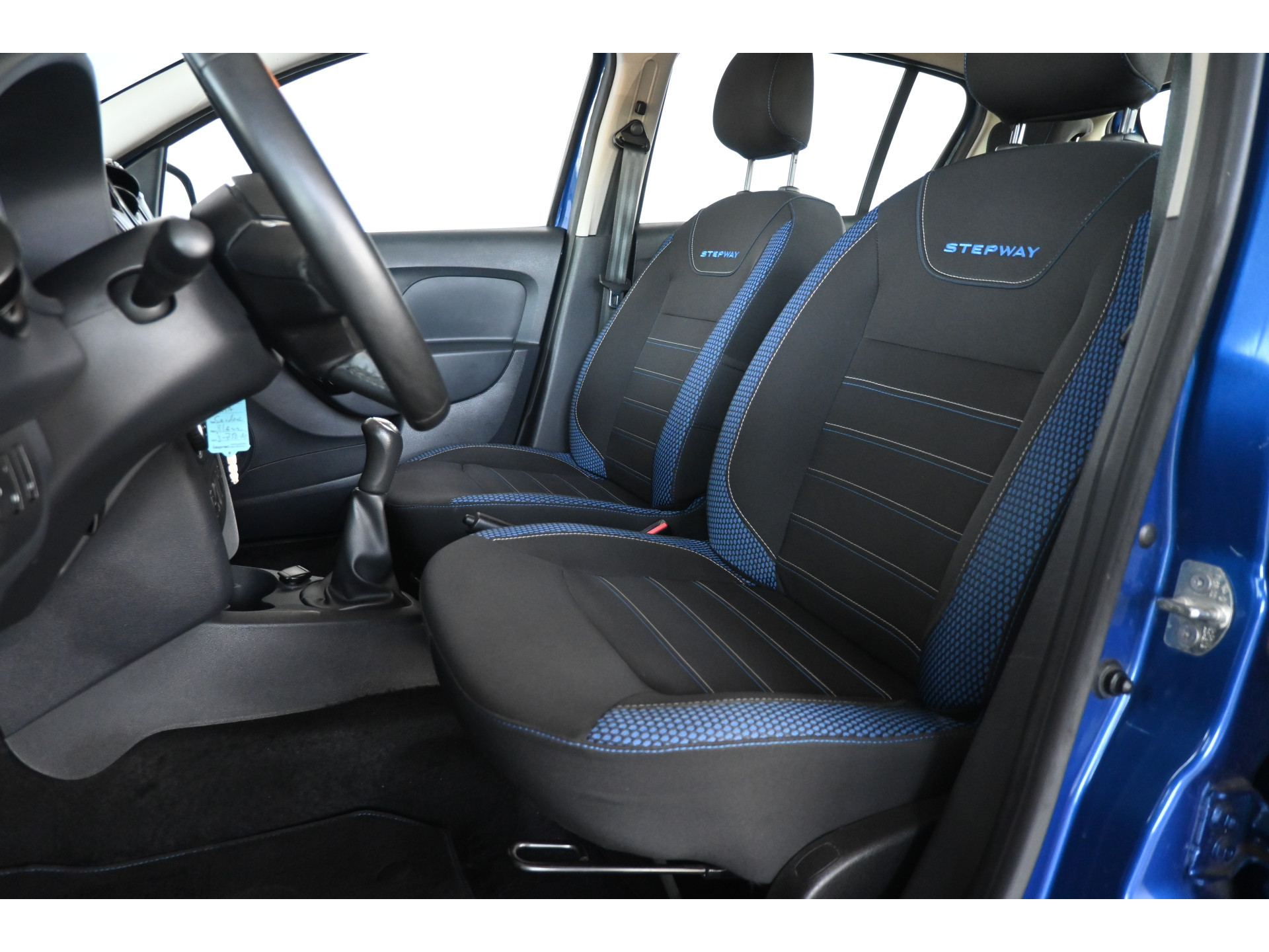 Dacia Sandero 1.0 TCe Stepway Serie Limitee 15th Anniv. Clima Navigatie Goed Onderhouden! Inruil Mogelijk!