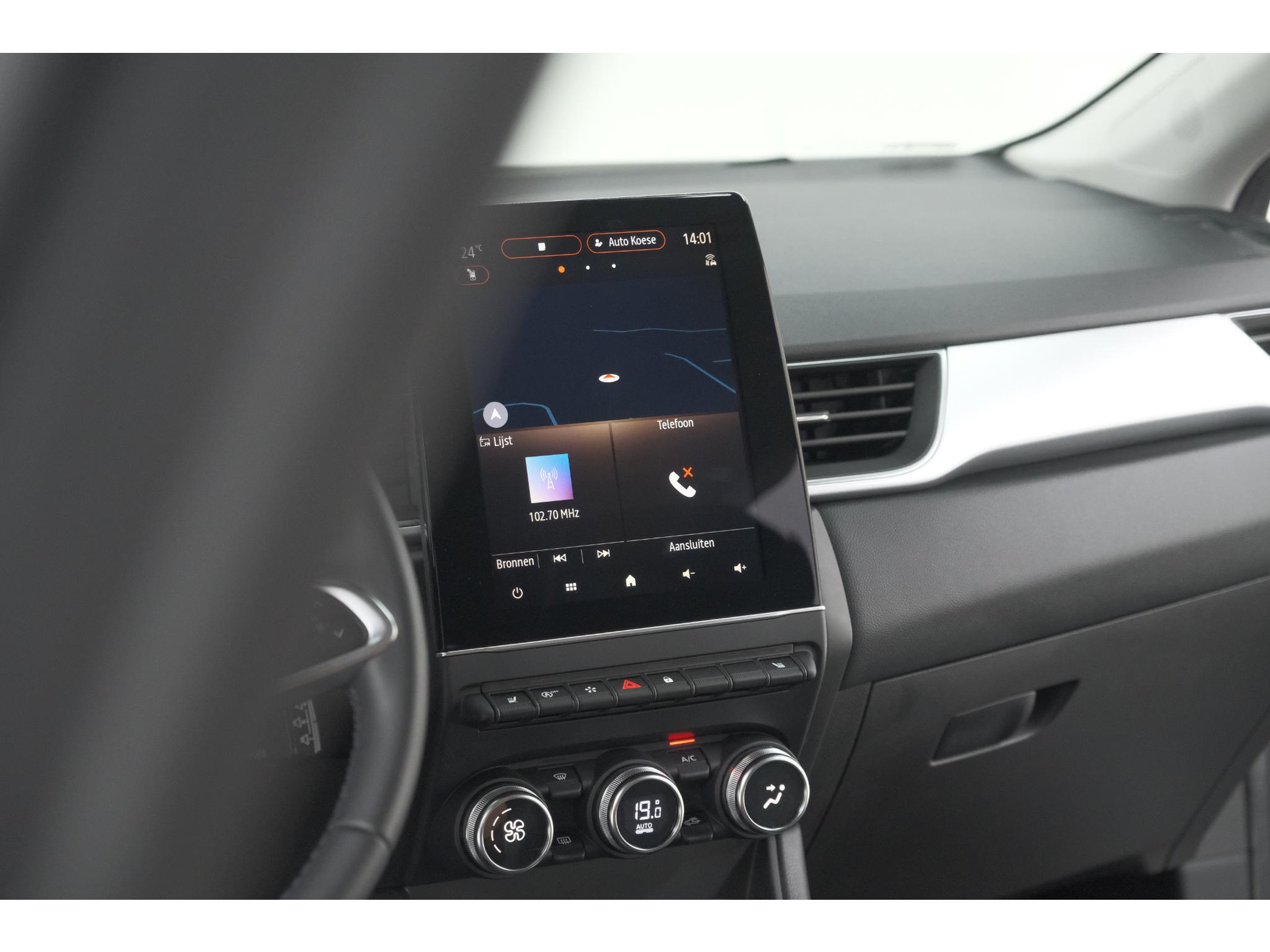 Renault Captur TCe 140 EDC Techno | Camera | 9.3 Inch Groot Scherm | Stoelverwarming | Apple Carplay