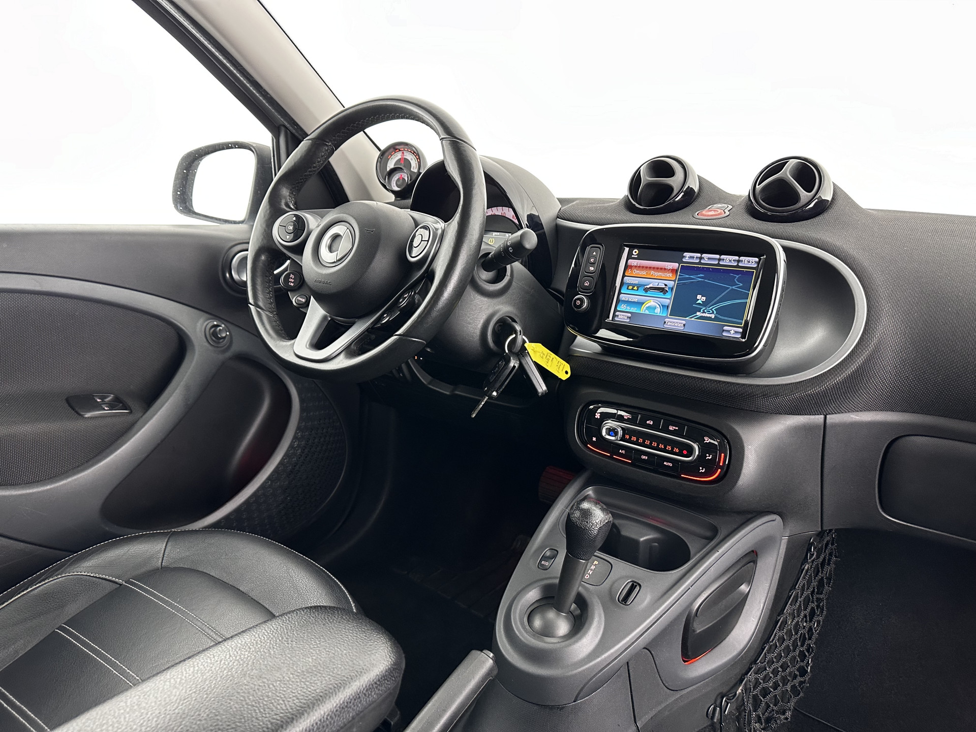 Smart forfour EQ Business Solution {SOH-87%} (INCL-BTW) Aut. *NAVI-FULLMAP | LEATHER | ECC | CRUISE | HEATED-COMFORT-SEATS | 15"ALU*