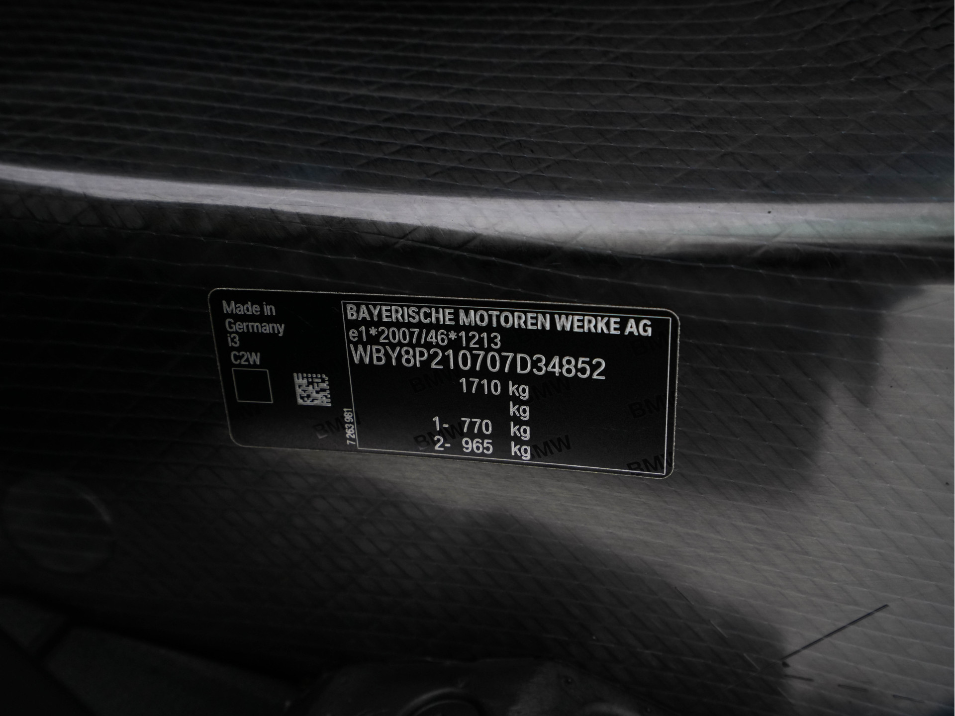 BMW i3 Basis 120Ah Sport 42 kWh [ 3-Fase-11kW ] {SOH-100%} (INCL-BTW) *HEATPUMP | FULL-LED | NAVI-FULLMAP | KEYLESS | COMFORTSEATS | ECC | CCS-FASTLOADER | PDC | DIGI-COCKPIT | CRUISE | 20''ALU*