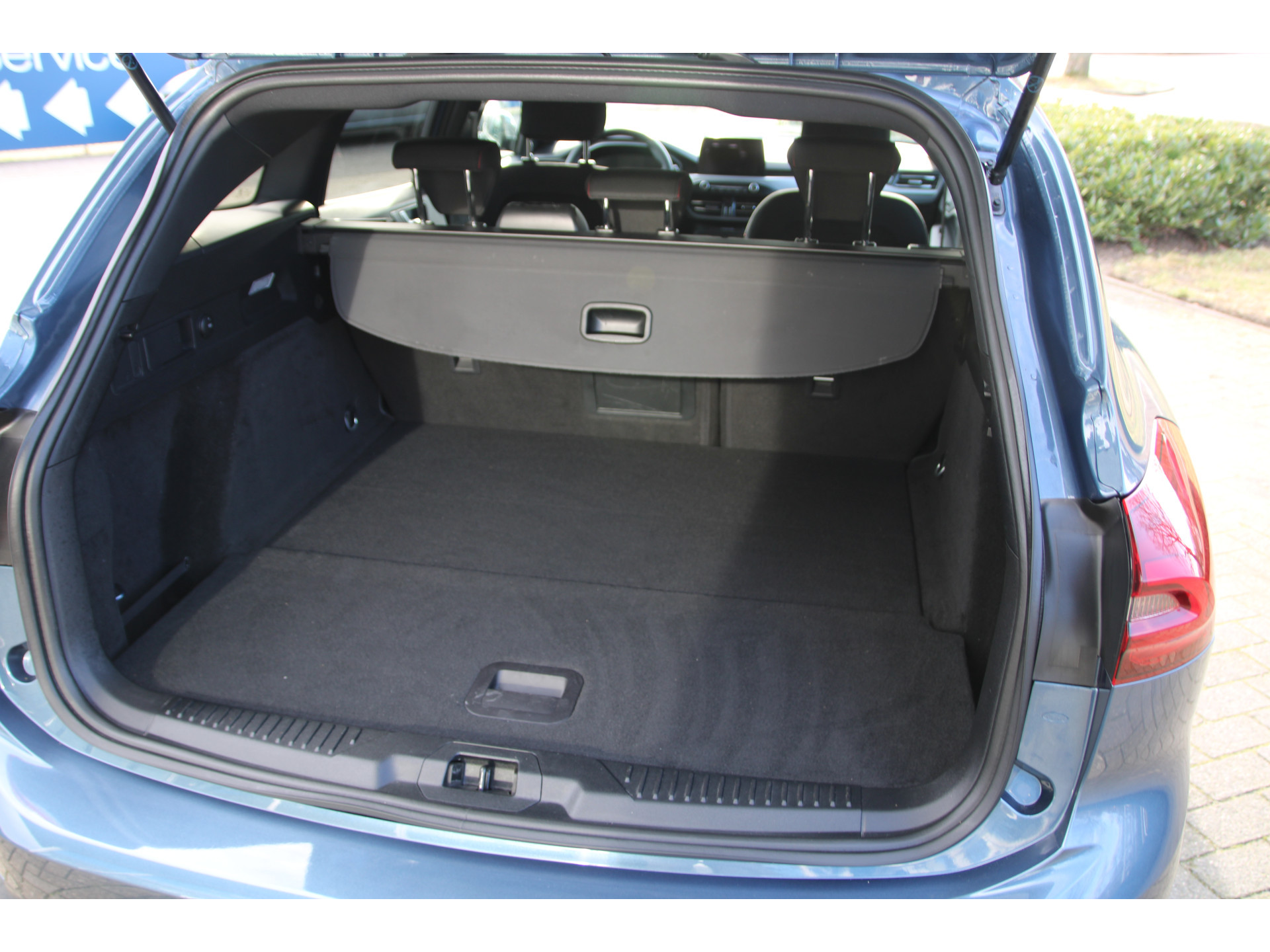 Ford Focus Wagon 1.0 EcoBoost 125 PK Hybrid ST Line TREKHAAK | WINTER- PACK | Camera |