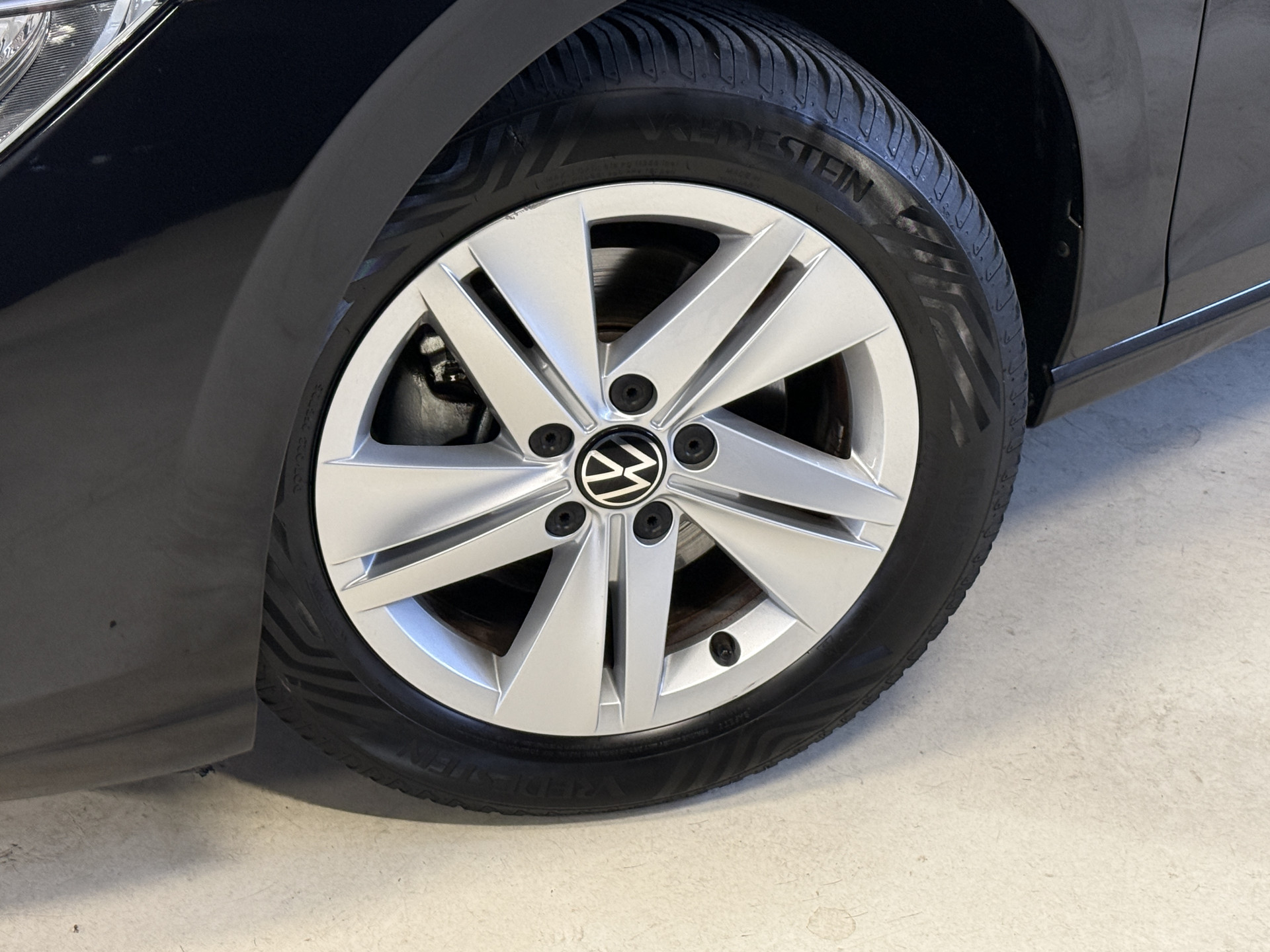 Volkswagen Golf Variant 1.0 TSI Life | Carplay | ACC | Draadloze lader