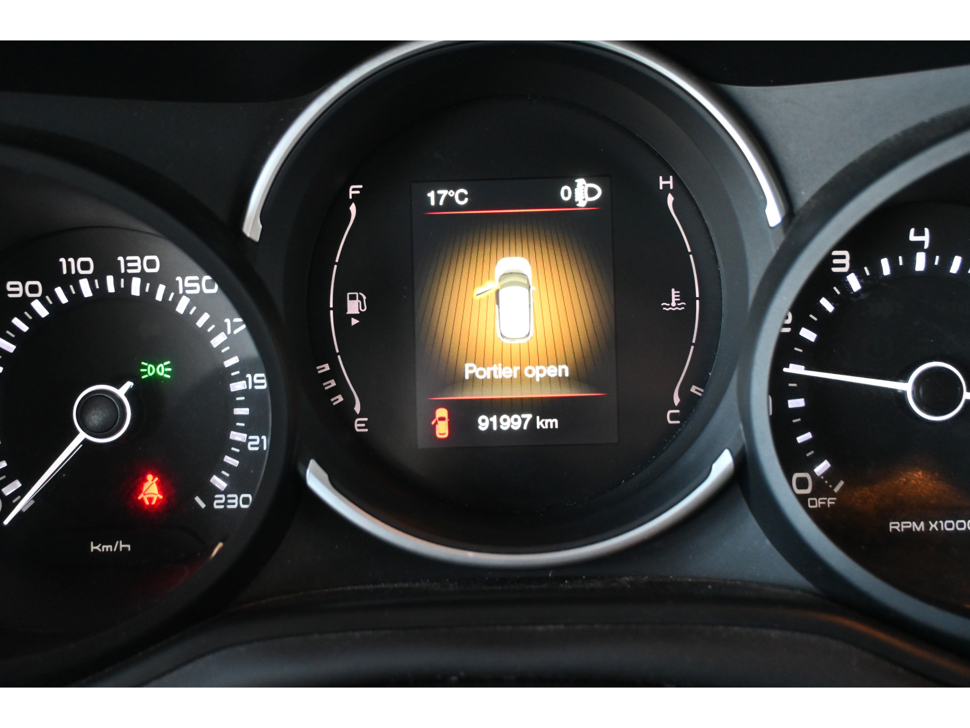 Fiat 500 L 0.9 TwinAir Lounge Clima Panoramdak Cruise Control Goed Onderhouden! Inruil Mogelijk!