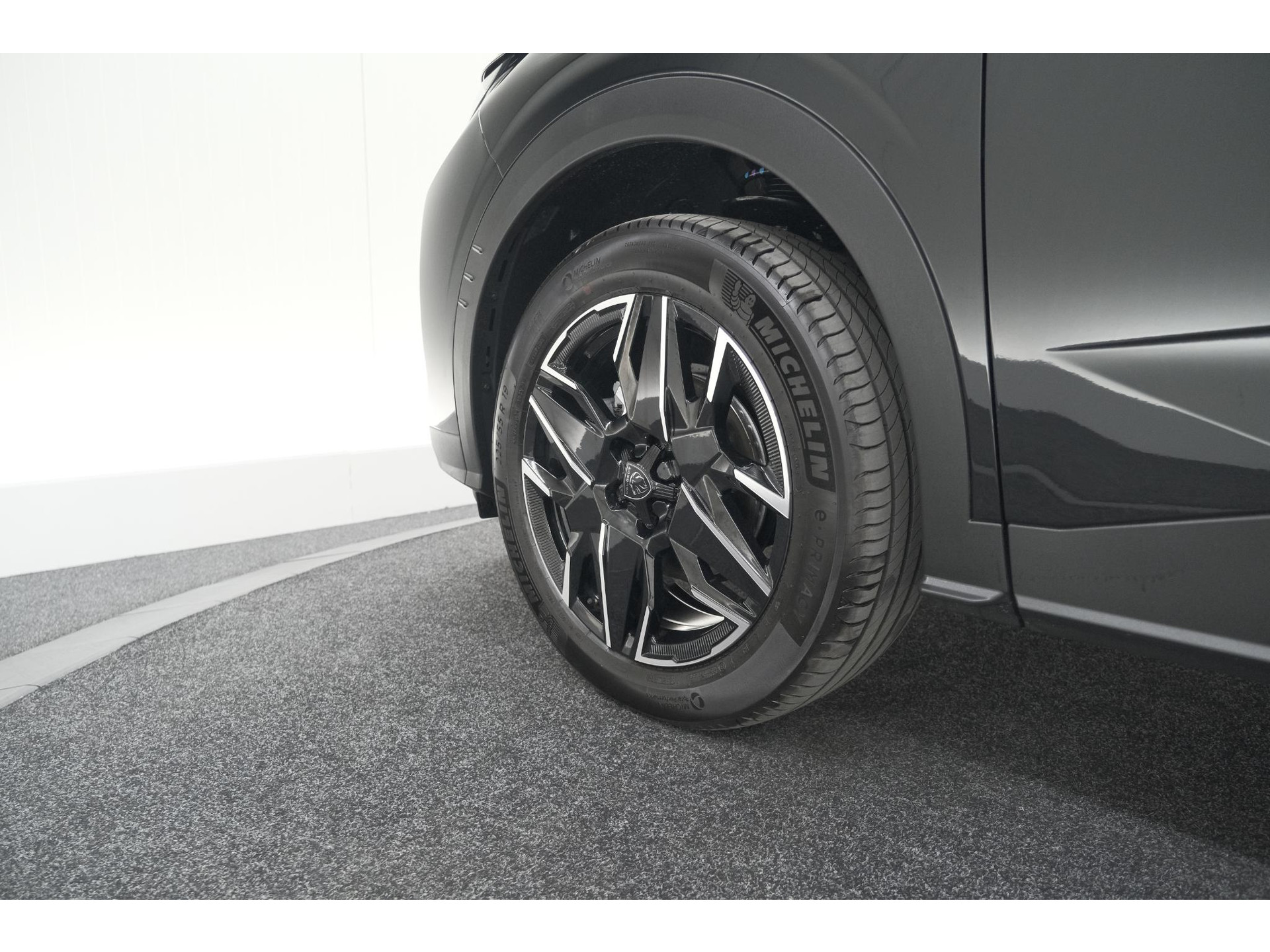 Peugeot 3008 Hybrid 145 e-DCS6 GT | Elektrische Kofferklep | Camera | Adaptieve Cruise Control | Apple CarPlay