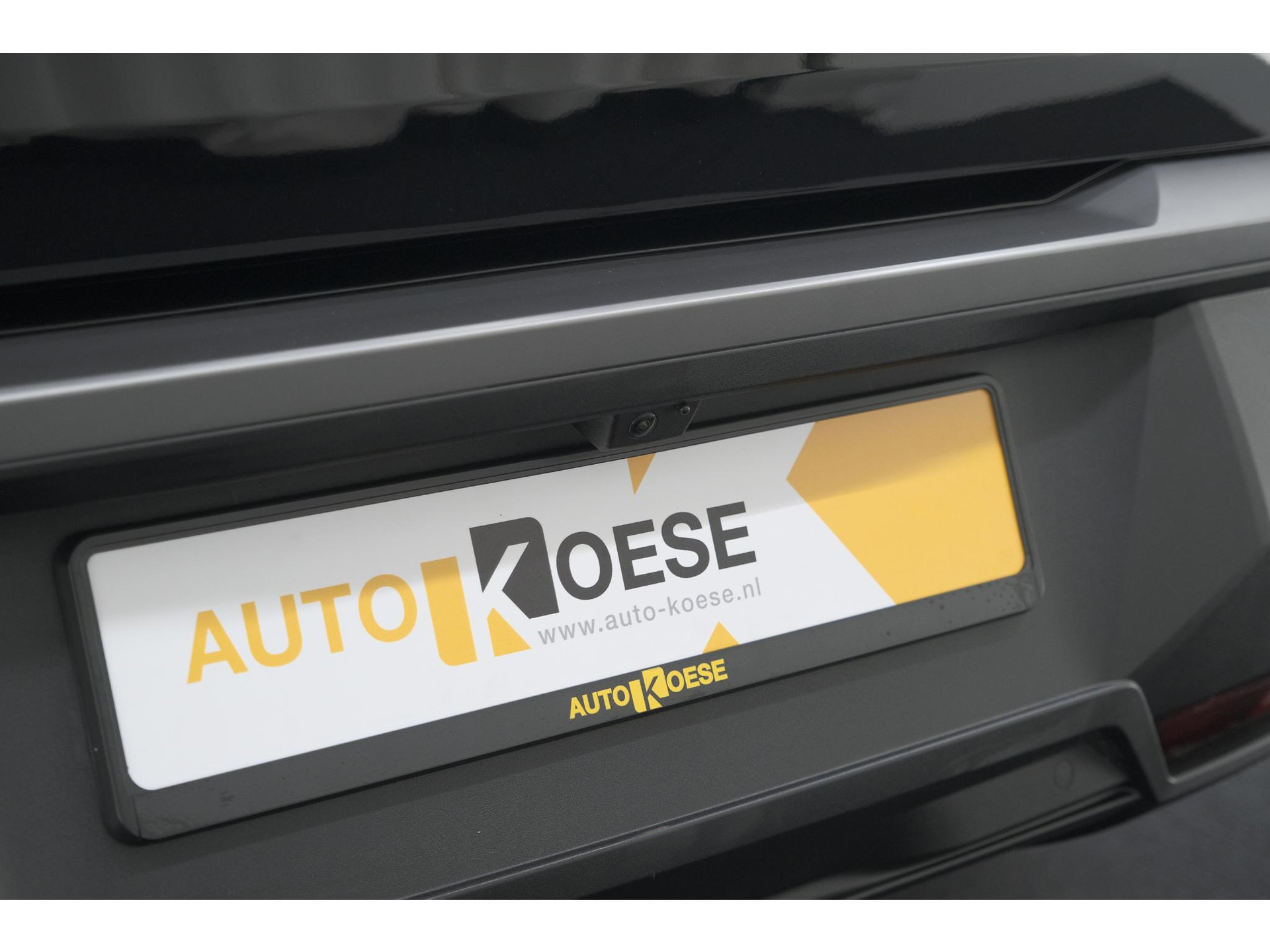 Peugeot 3008 1.2 Hybrid 136 GT | Panoramadak | 360 Camera | Stoelverwarming | Elektrische Kofferklep | Allseason Banden