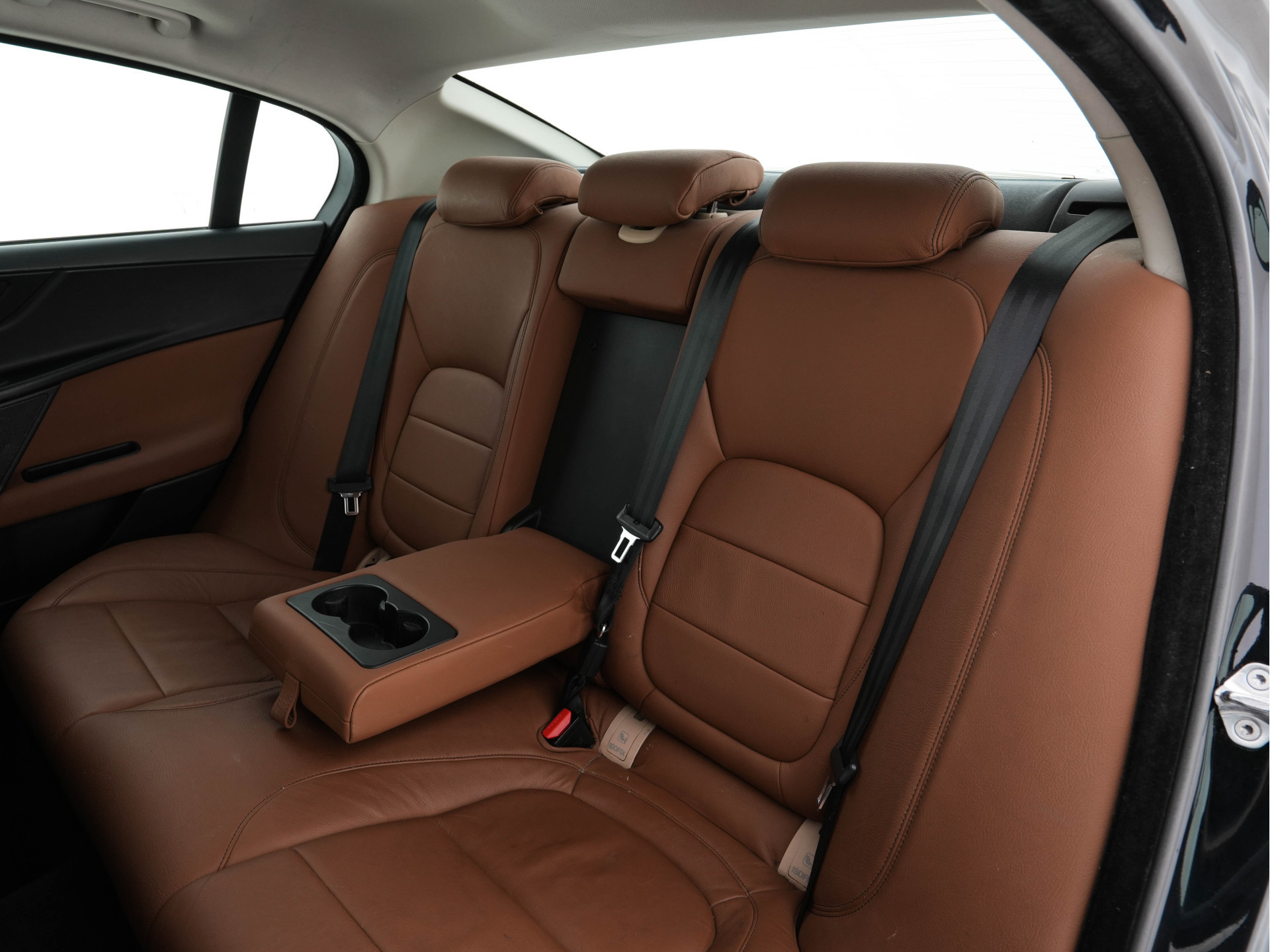 Jaguar XE 2.0 D Pure ( ⚠️ ) Aut. *LEATHER | NAVI-FULLMAP | HEATED-COMFORTSEATS | CAMERA | ECC | SHIFT-PADDLES | LANE-ASSIST | PDC | SHIFT-PADDLES | LANE-ASSIST | JAGUAR-AUDIO | CRUISE | 17''ALU*