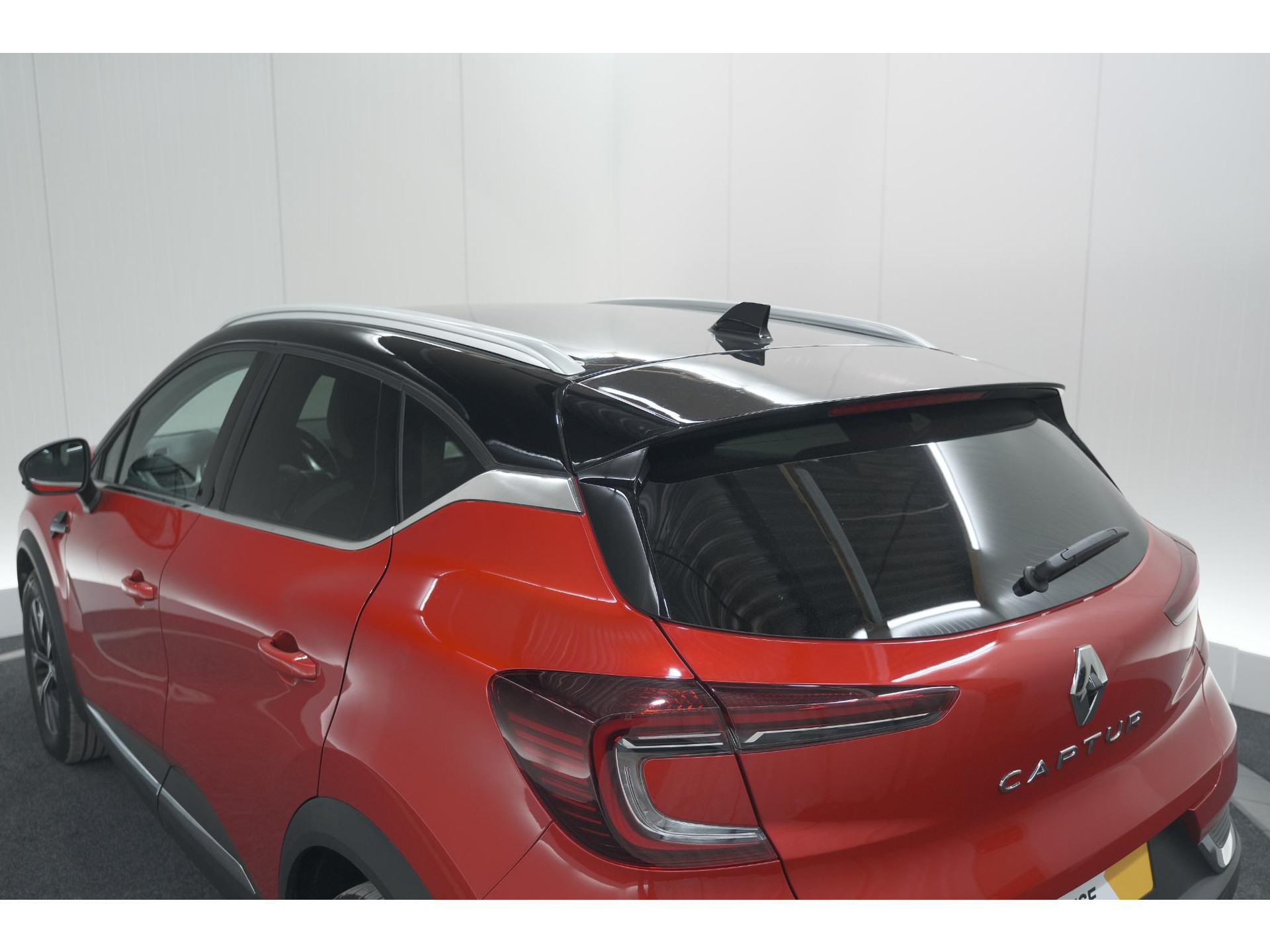 Renault Captur TCe 90 Techno | 360 Camera | 9.3 Inch Grootscherm | Apple Carplay | Navigatie