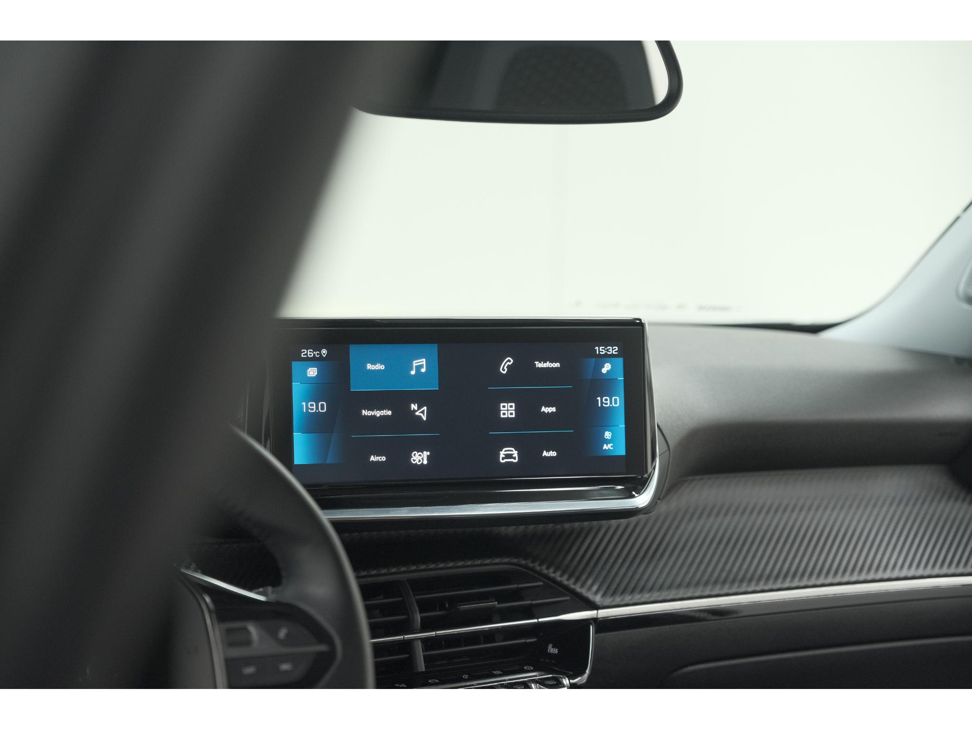 Peugeot 2008 PureTech 130 Allure | Trekhaak | Camera | Navigatie | Parkeersensoren