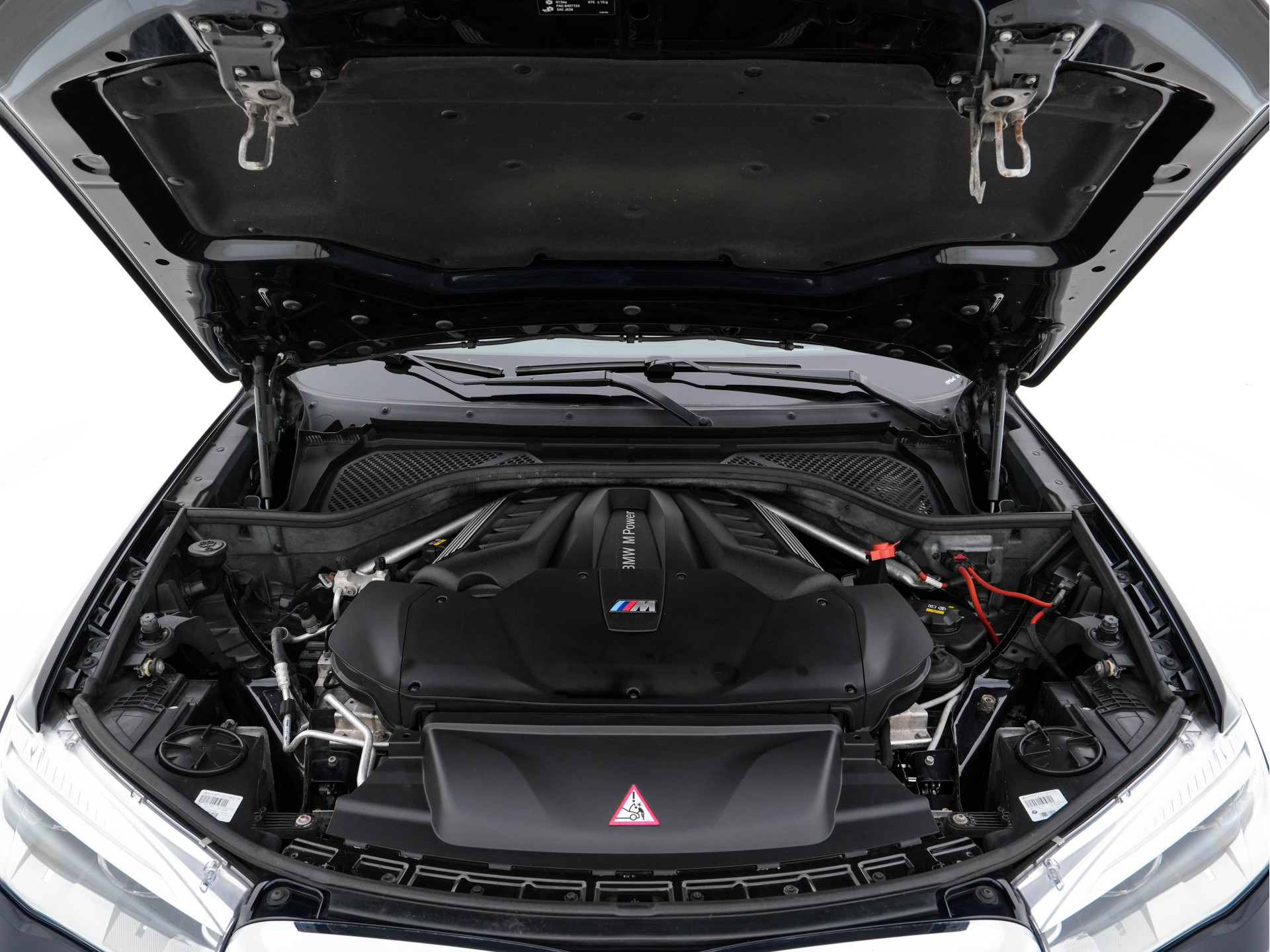 BMW X6 M Sport-Pack Innovation-Pack [ CHIP-TUNING 680-PK/850-Nm ] Aut. *LUXURY-LEATHER | NIGHT-VISION | TOPVIEW | MEMORY-PACK | HARMAN/KARDON-AUDIO | HEAD-UP | SOFT-CLOSE |  BLIND-SPOT | DAB+ | FULL-LED | NAVI-FULLMAP | HEATED-SPORTSEATS | SHIFTPADDLES |