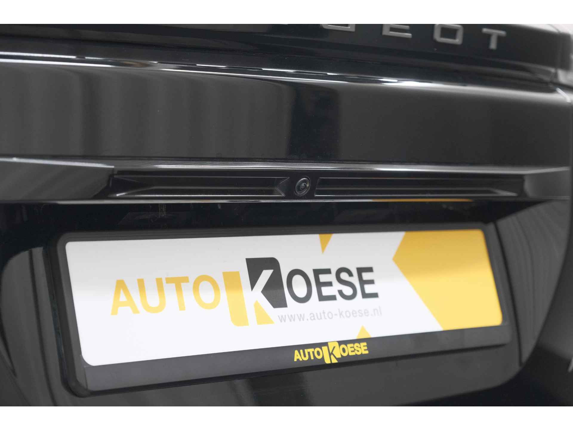 Peugeot 2008 1.2 Hybrid 145 GT | Camera | Apple Carplay | Parkeersensoren