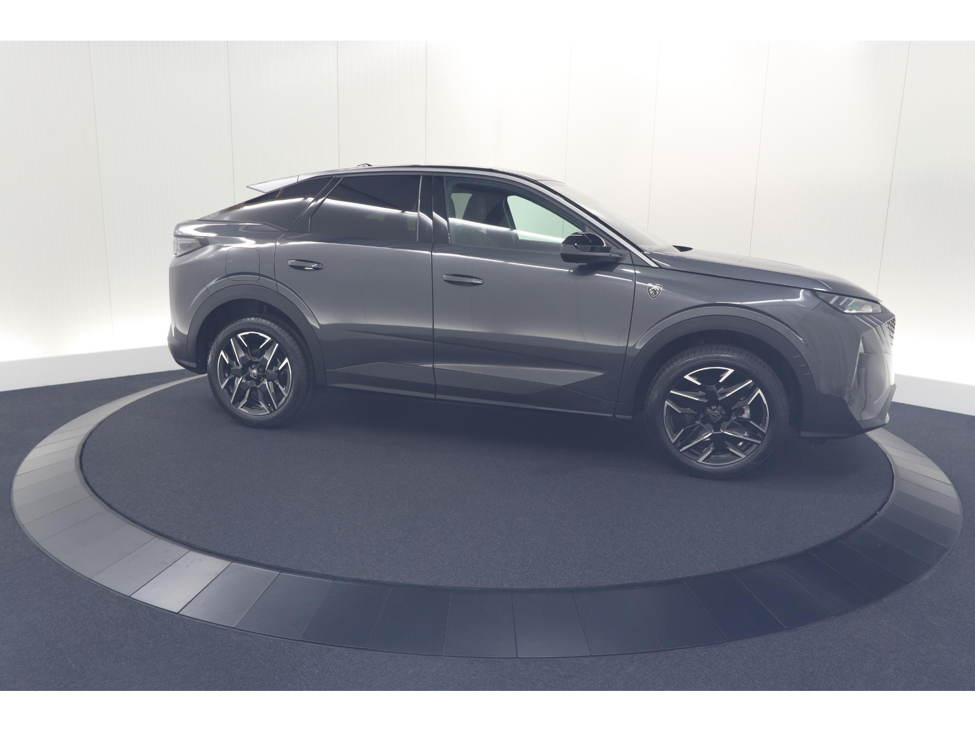 Peugeot 3008 1.2 Hybrid 136 GT | Pack Winter | Camera | Adaptieve Cruise Control | Elektrische Kofferklep