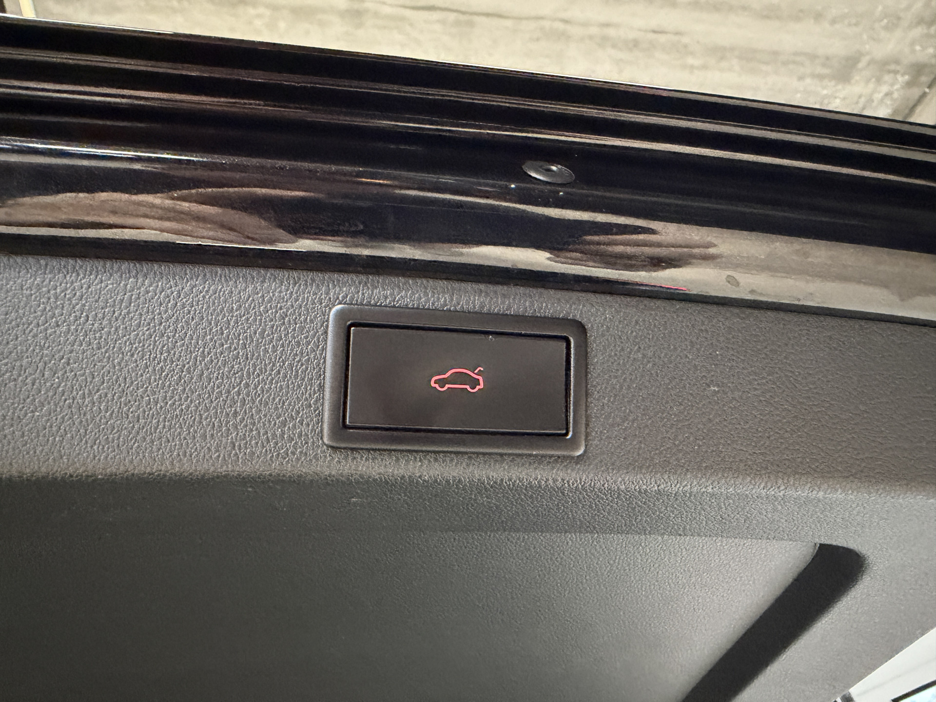 ŠKODA Octavia Combi 2.0 TSI 191PK Style Business | Leder | Adaptive cruise | Afn. trekhaak | Camera | Carplay | Dealer onderhouden