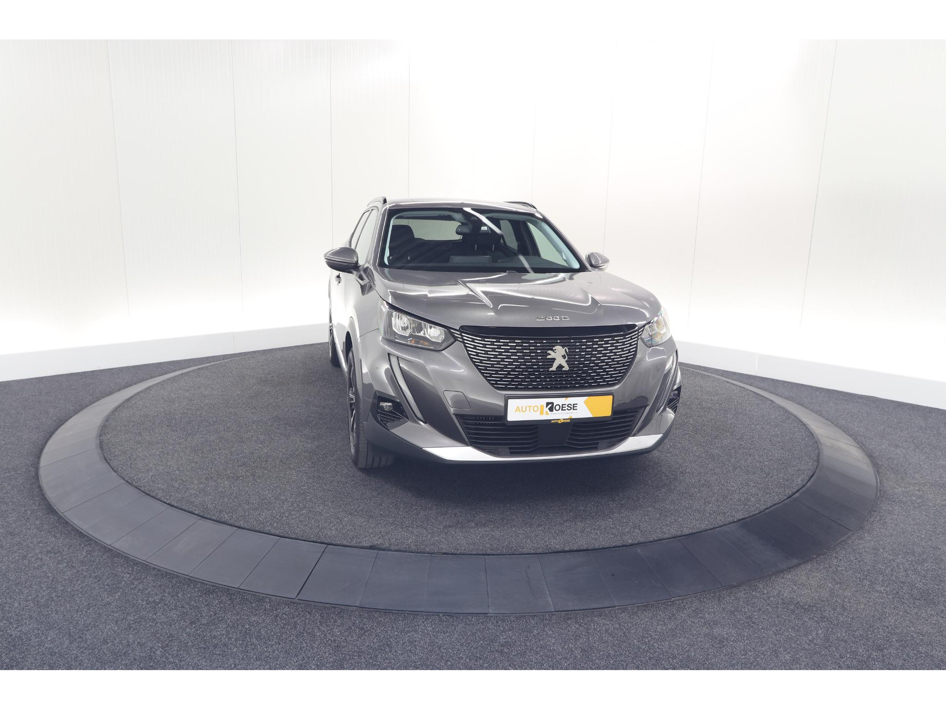 Peugeot 2008 PureTech 130 EAT8 Allure Pack | Stoelverwarming | Adaptieve Cruise Control | Camera