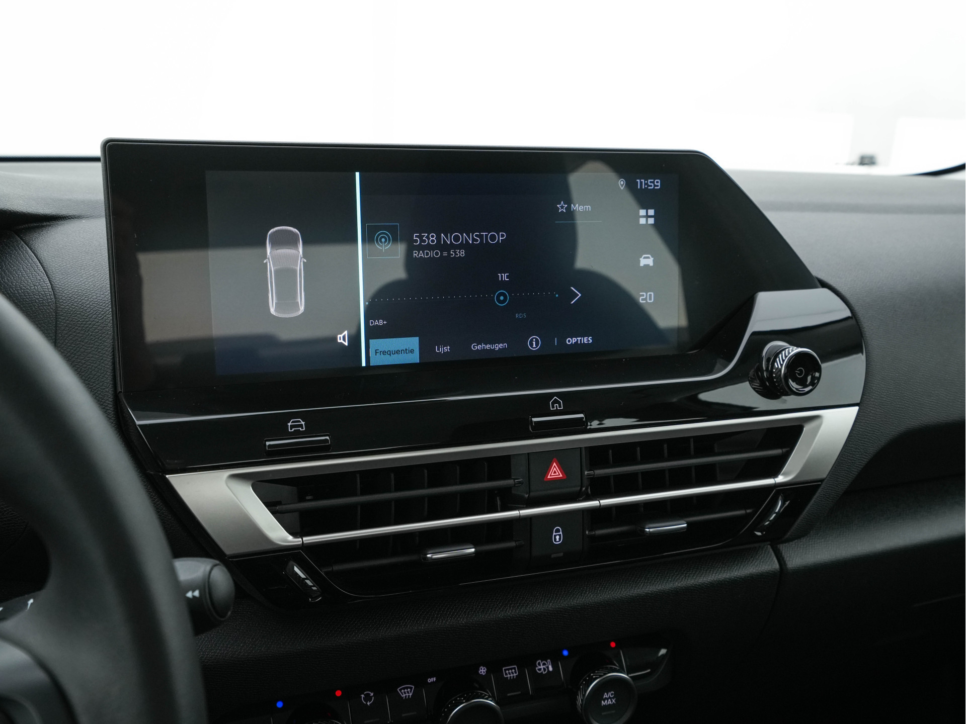 Citroën Ë-C4 X Feel 50 kWh (SOH-100%) AUT.* HEAT-PUMP | CARPLAY | DIGI-COCKPIT | CRUISE | COMFORT-SEATS | 18'' ALU*