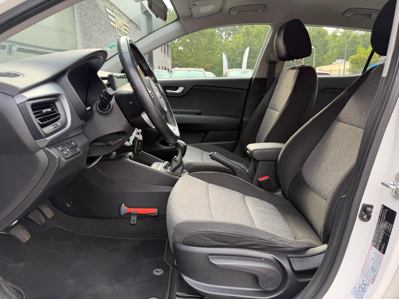 Kia Stonic 1.0 T-GDi DynamicLine | 2E EIGENAAR | 3/6/12MND GARANTIE | DAB | CARPLAY | NAVI | CRUISE | LMV |