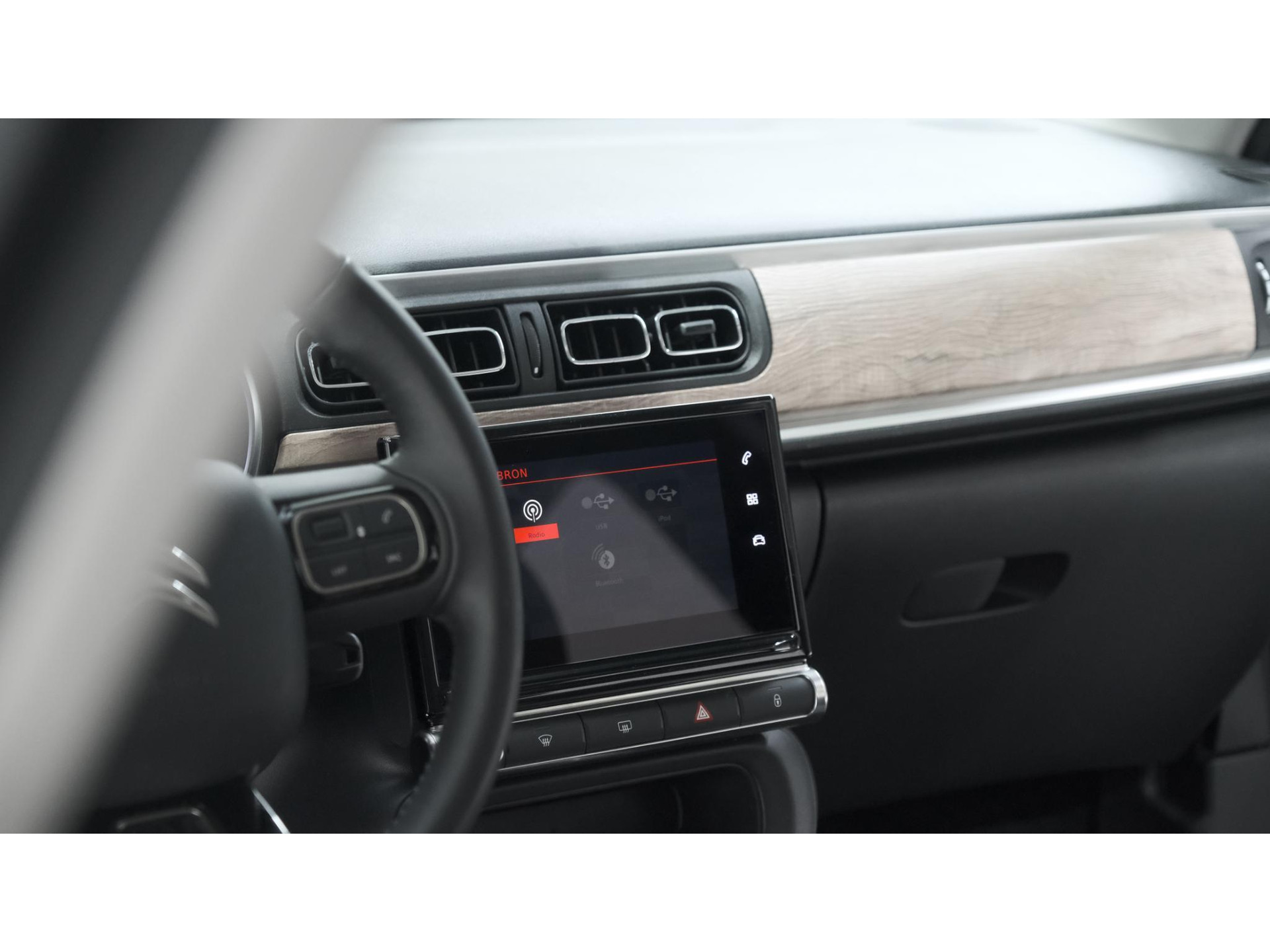 Citroen C3 PureTech 82 Feel Edition | Apple Carplay | Parkeersensoren | Navigatie | Climate Control | 16 Inch Velgen