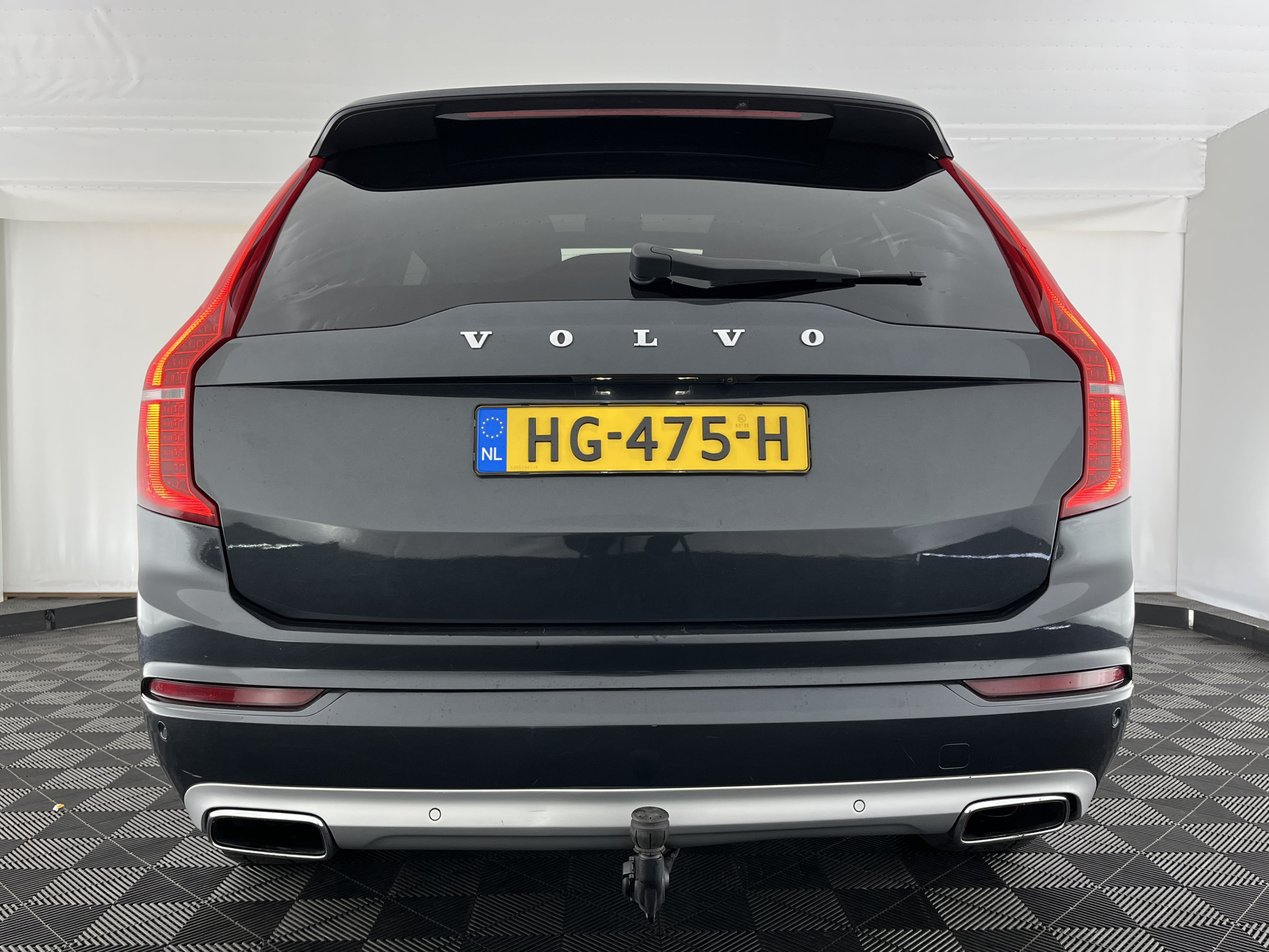 Volvo XC90 2.0 T8 Twin Engine AWD Inscription [ 7-Pers. ] (INCL-BTW) Aut. *PANO | HEAD-UP | LUXURY-LEATHER | FULL-LED | DIGI-COCKPIT | NAVI-FULLMAP | CARPLAY | ECC | HEATED-COMFORTSEATS | LANE-ASSIST | PDC | TOWBAR | 19"ALU*