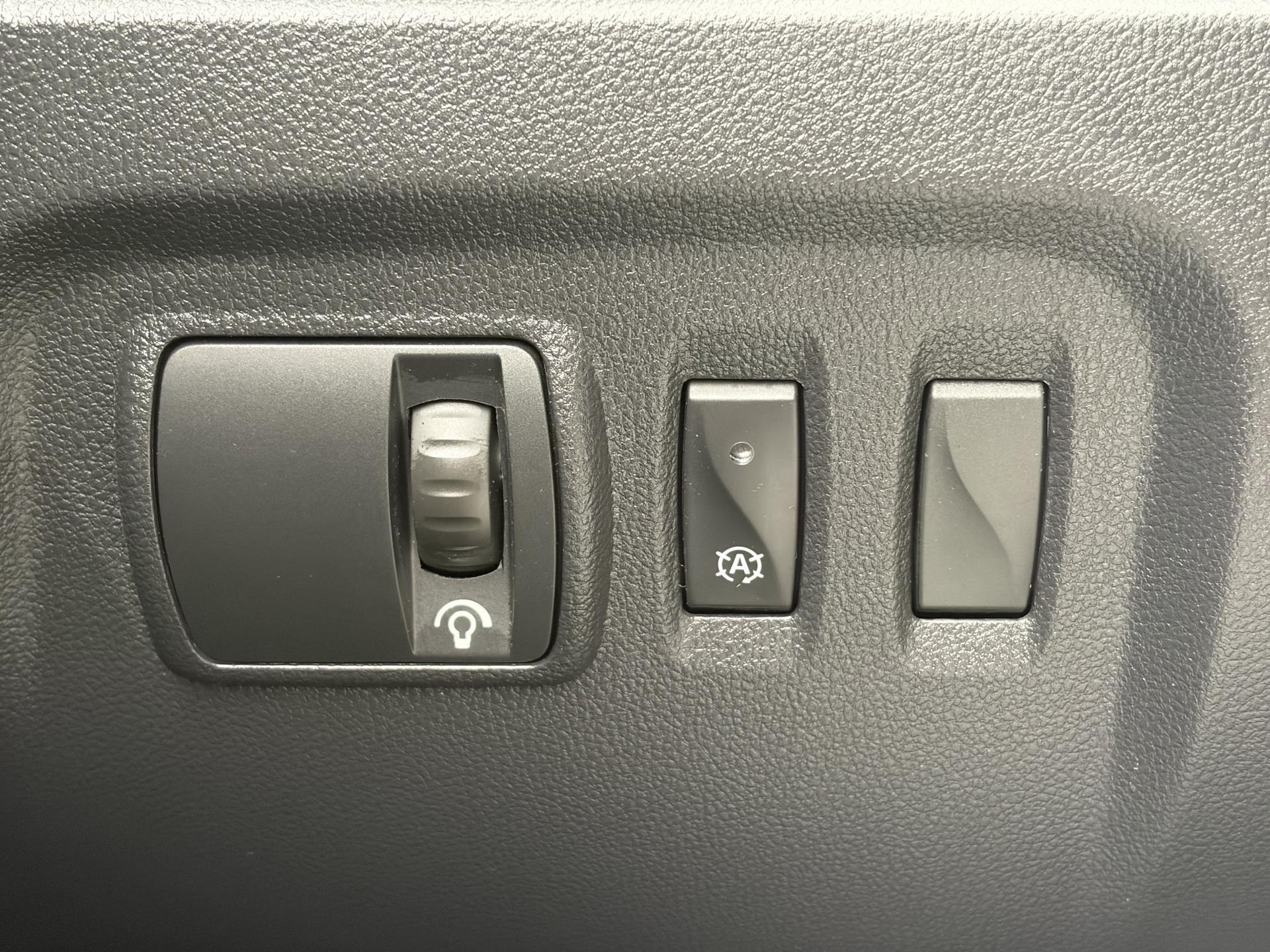 Renault Captur 1.2 TCe Intens 120pk,1e Eigenaar,Camera,Trekhaak,Carplay,Pdc,Clima,Cruise,Dealer Onderhouden,6 Bak,Lm velgen,Dodehoek,N.A.P,Apk tot 10-2027