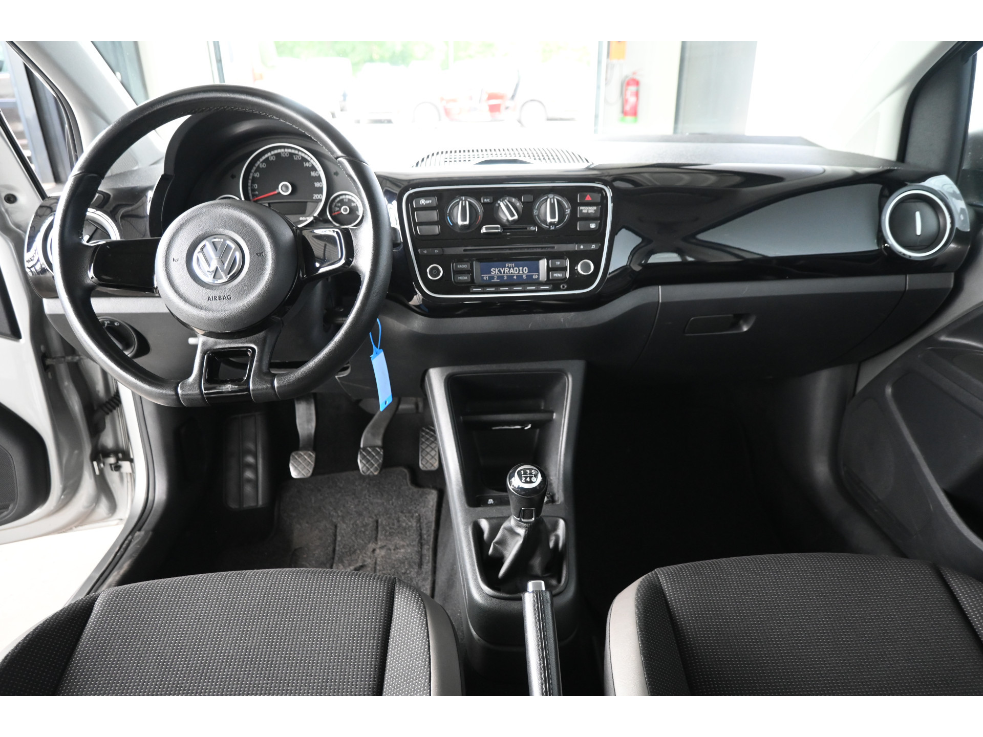 Volkswagen Up! 1.0 High Up! BlueMotion Airco Licht metaal Elektrisch Pakket! Goed Onderhouden! Inruil Mogelijk!