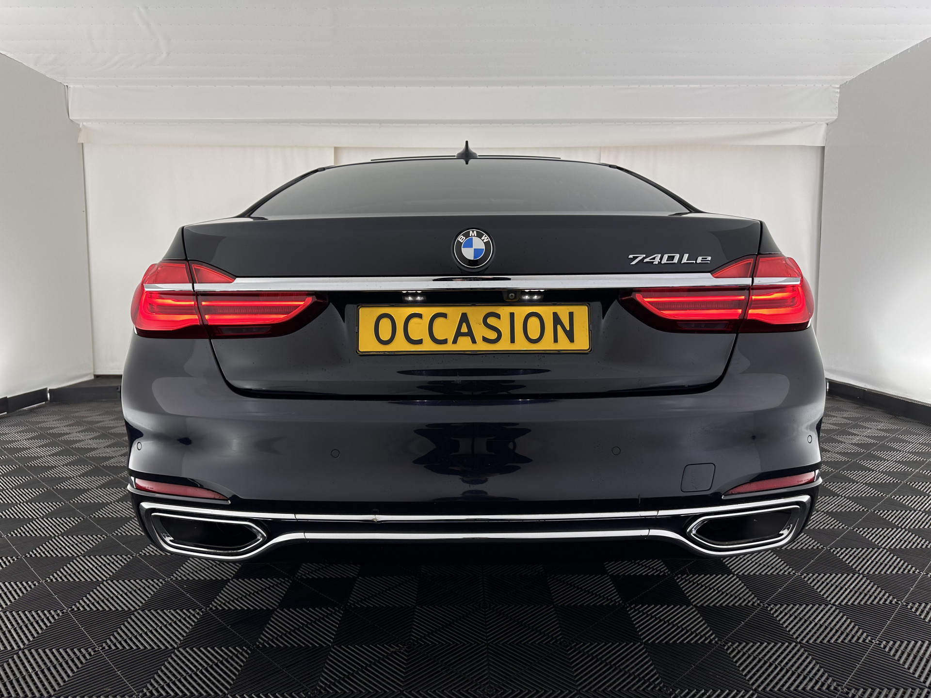 BMW 7-serie 740Le xDrive iPerformance High Executive (Plug-In) Aut. *PANO | LEATHER | MASSAGE | HARMAN/KARDON | MEMORY-PACK | BLIS | TOPVIEW |  HEAD-UP | ADAPTIVE-CRUISE | FULL-LED | ENTERTAINMENT | DAB+ | ..