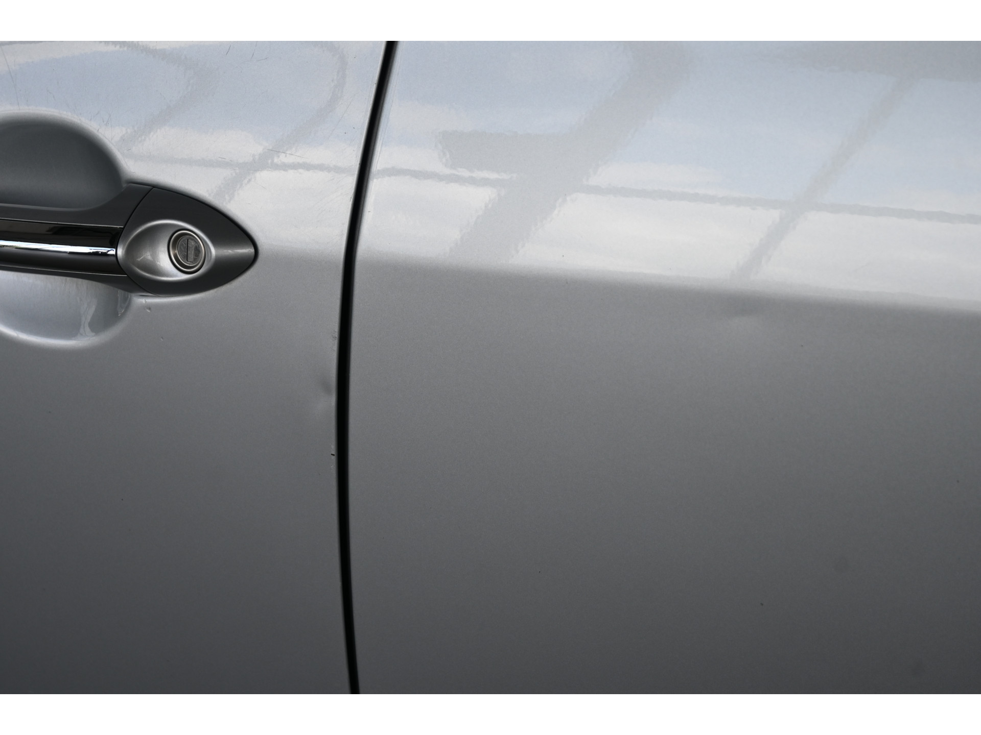 Hyundai ix20 1.4i i-Catcher Clima Navigatie Schuifdak Trekhaak Goed Onderhouden! Inruil Mogelijk!