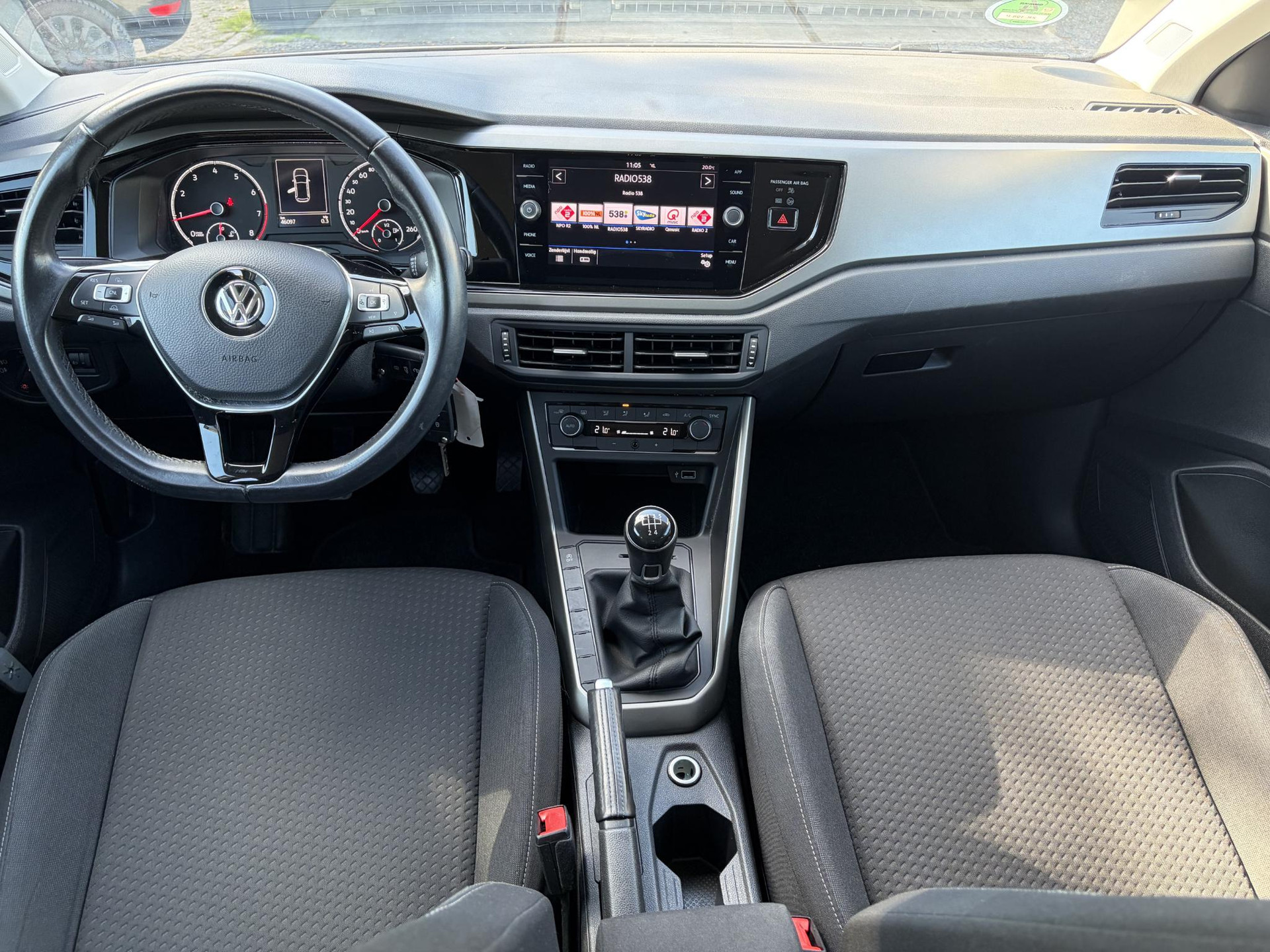 Volkswagen Polo 1.0 MPI Comfortline ✓2e Eigenaar✓Camera✓Carplay✓Clima✓Cruise✓Zeer Zuinig✓Weinig km✓N.A.P✓Apk tot 02-2027