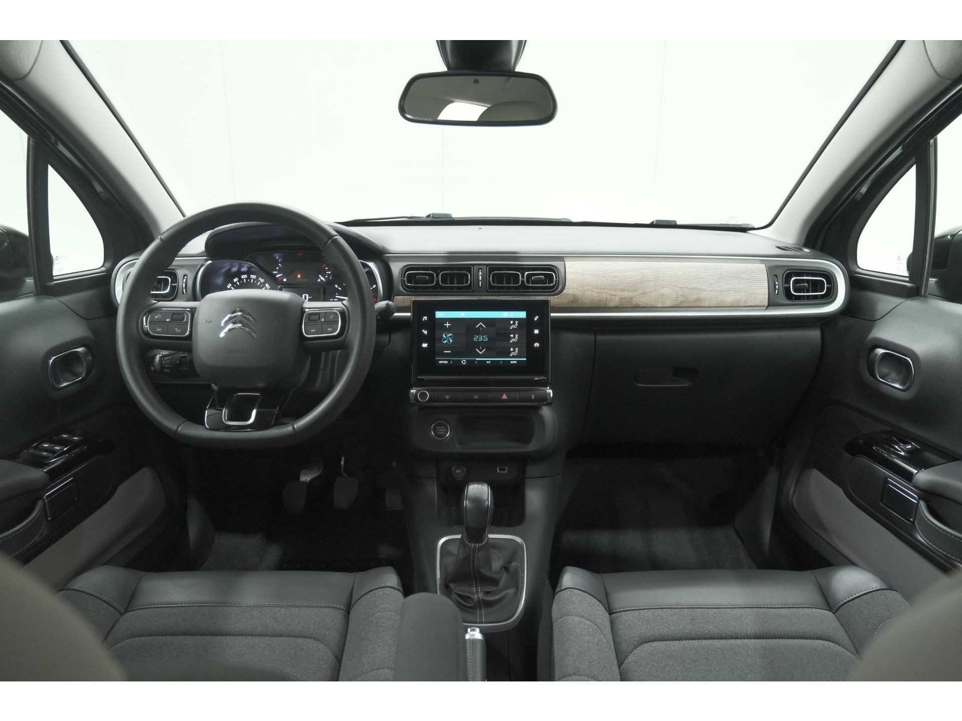 Citroen C3 PureTech 82 Max | Trekhaak | Keyless | Camera | Parkeersensoren | Navigatie | Stoelverwarming
