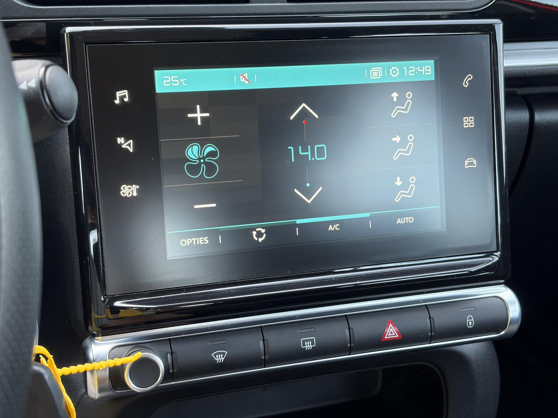 Citroen C3 1.2 PureTech Feel 105g D-riem vv in 09-2023 l 2e Eigenaar l Navi l Carplay l Clima l Cruise l Dealer Onderhouden l Rijstrooksensor l N.A.P l Apk tot 08-2027