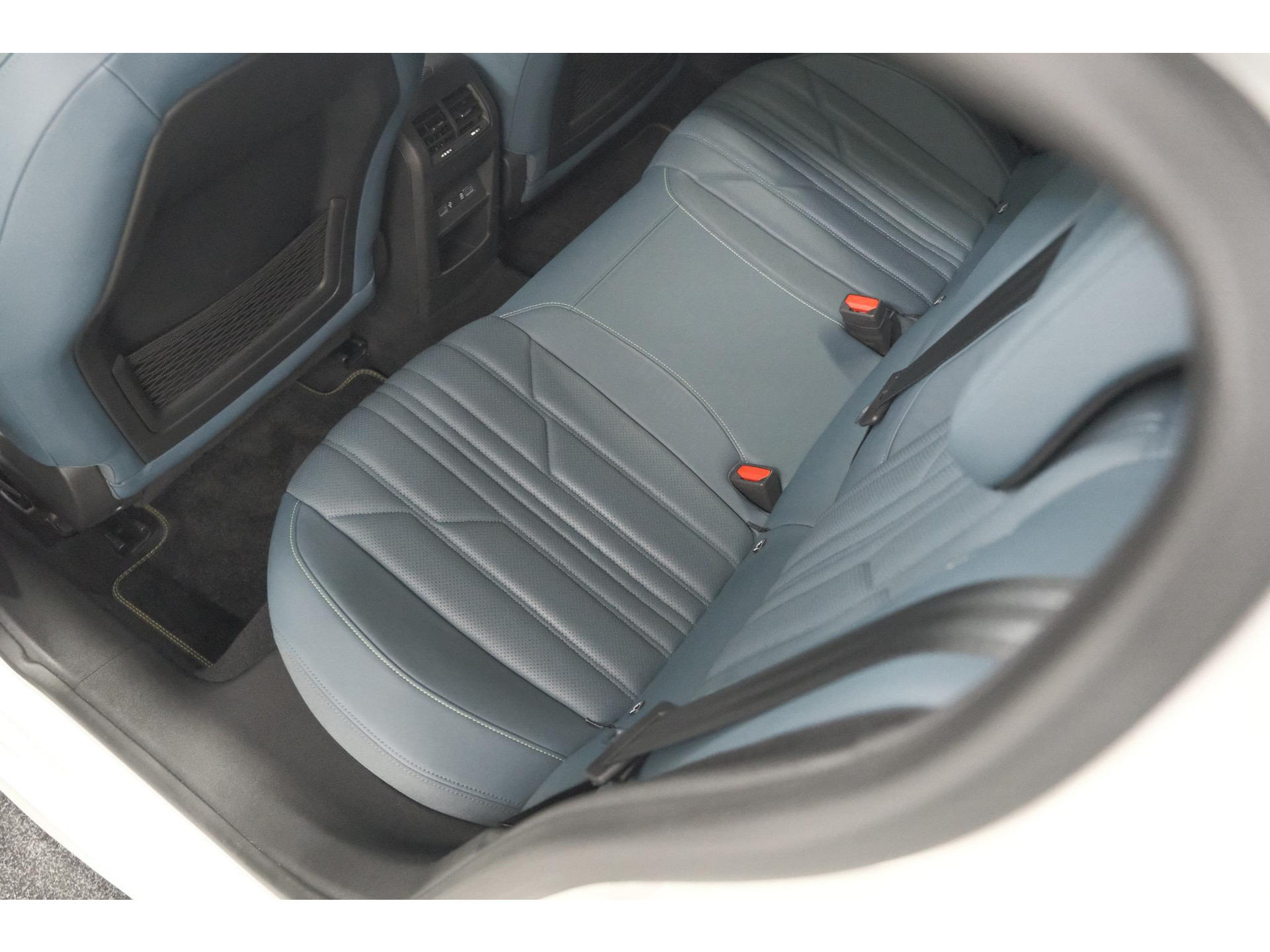 Peugeot 308 PureTech 130 GT | 360 Camera | Stoelen-Pakket | Adaptieve Cruise Control | Apple Carplay