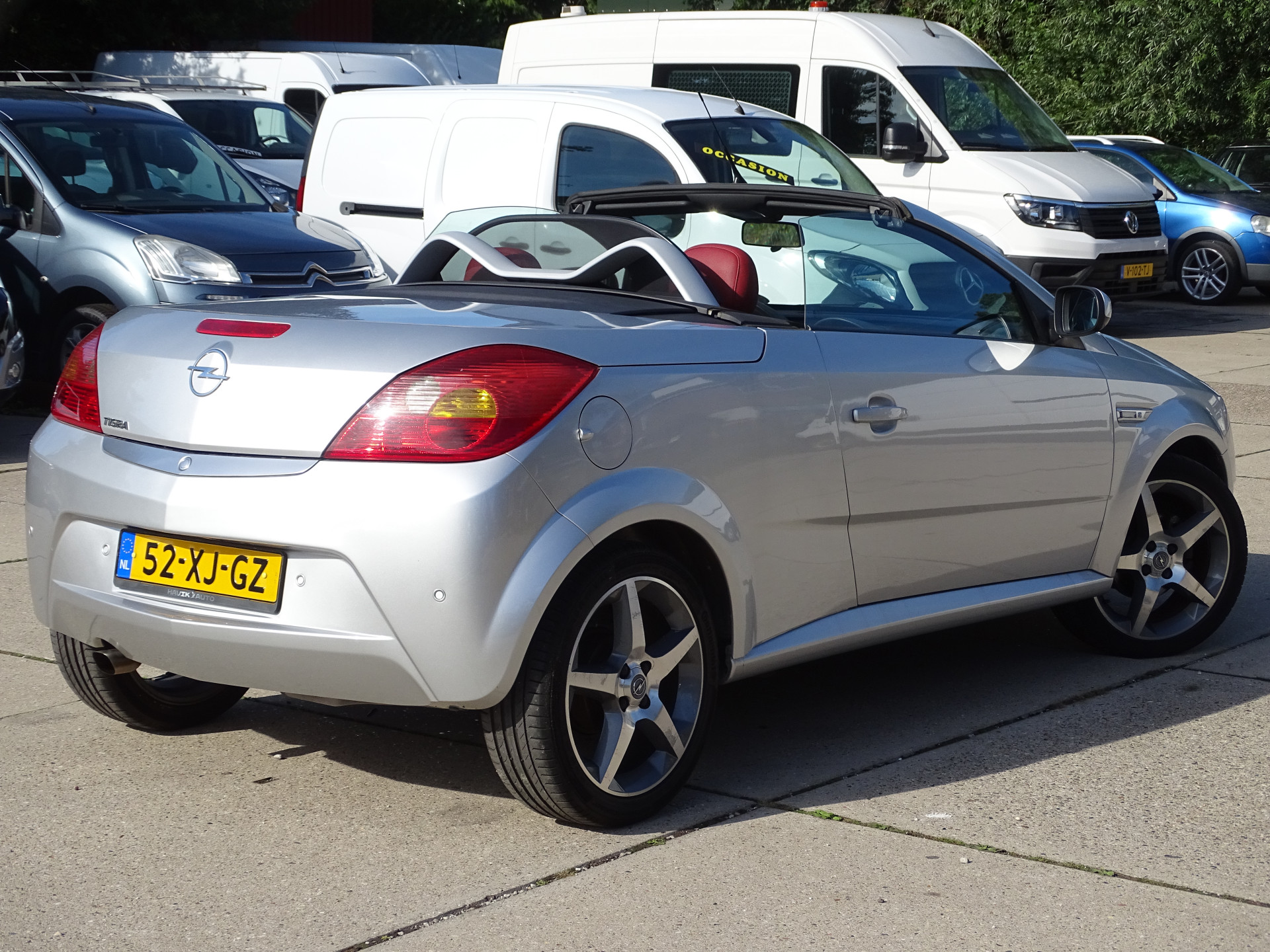 Opel Tigra TwinTop hardtop cabriolet 1.4-16V Temptation