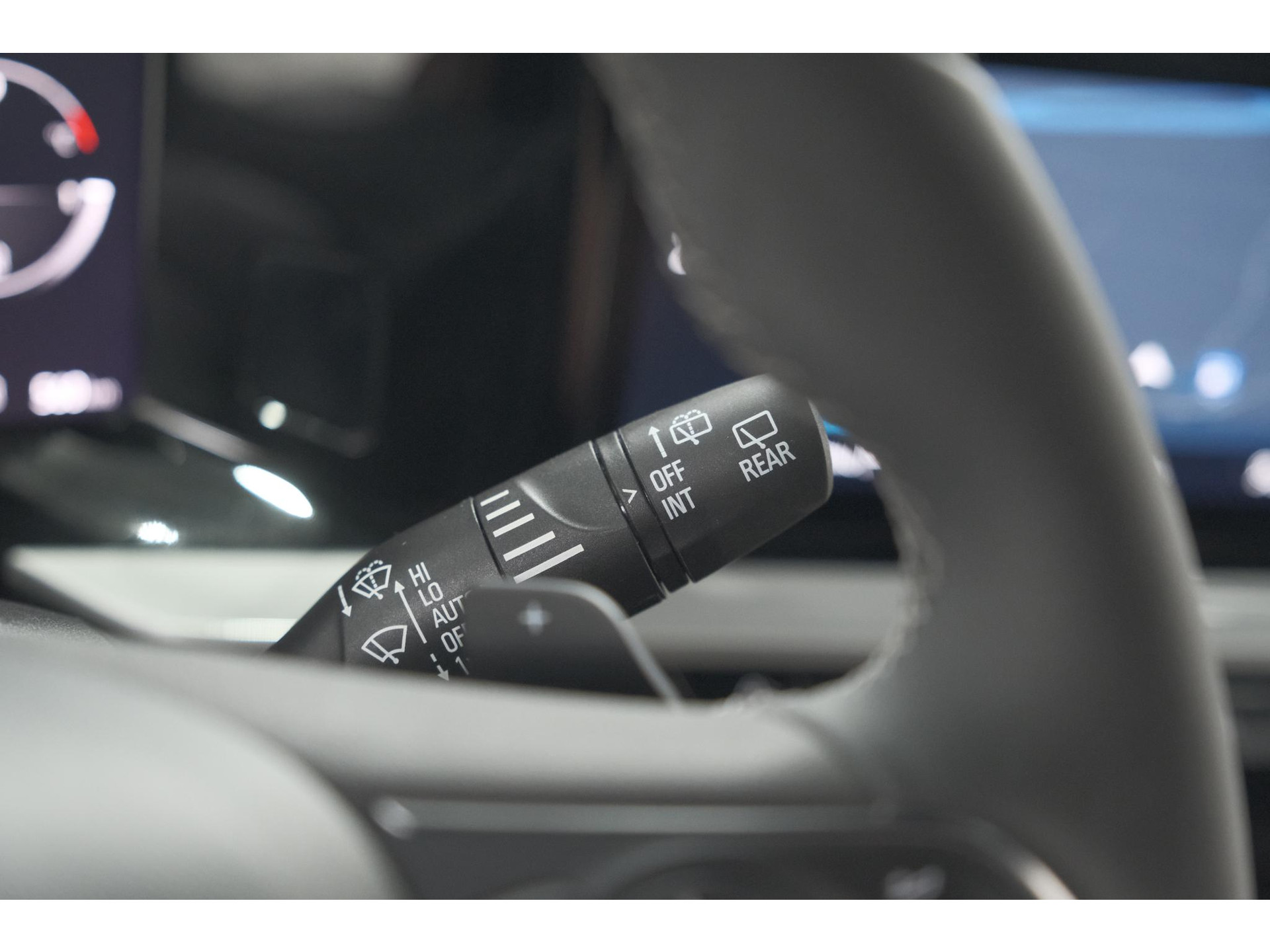 Opel Mokka 130 Turbo EAT8 Ultimate | Camera | Dodehoekdetectie | Massage | Adaptieve Cruise Control