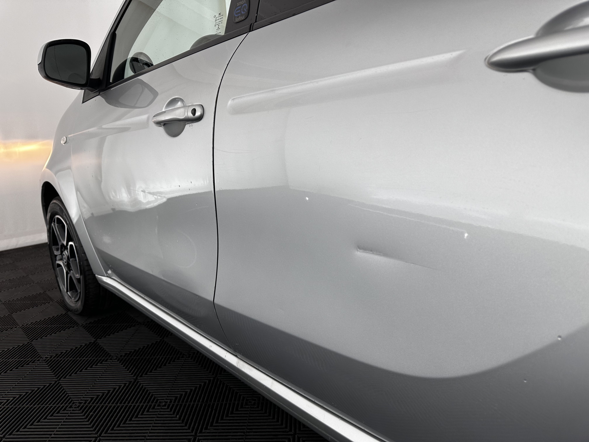 Smart forfour EQ Business Solution {SOH-87%} (INCL-BTW) Aut. *NAVI-FULLMAP | LEATHER | ECC | CRUISE | HEATED-COMFORT-SEATS | 15"ALU*