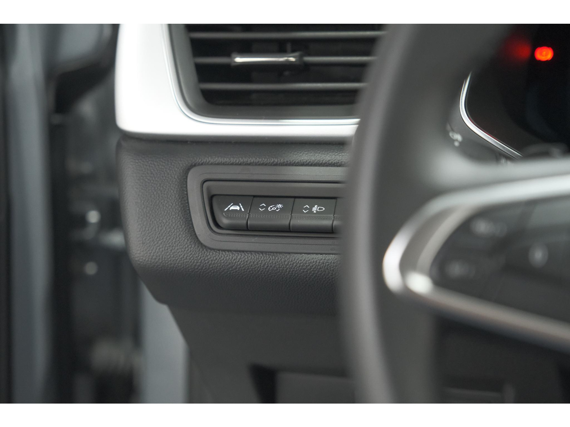Renault Captur TCe 140 EDC Techno | Camera | 9.3 Inch Groot Scherm | Stoelverwarming | Apple Carplay
