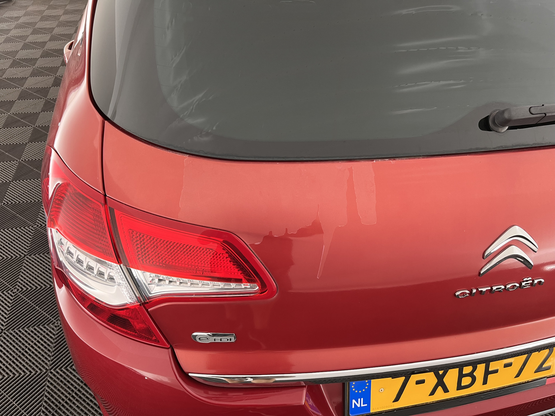 Citroën C4 1.6 e-HDi Ligne Business *PANO | NAVI-FULLMAP | COMFORT-SEATS | ECC | PDC | CRUISE | TOWBAR | 16"ALU*