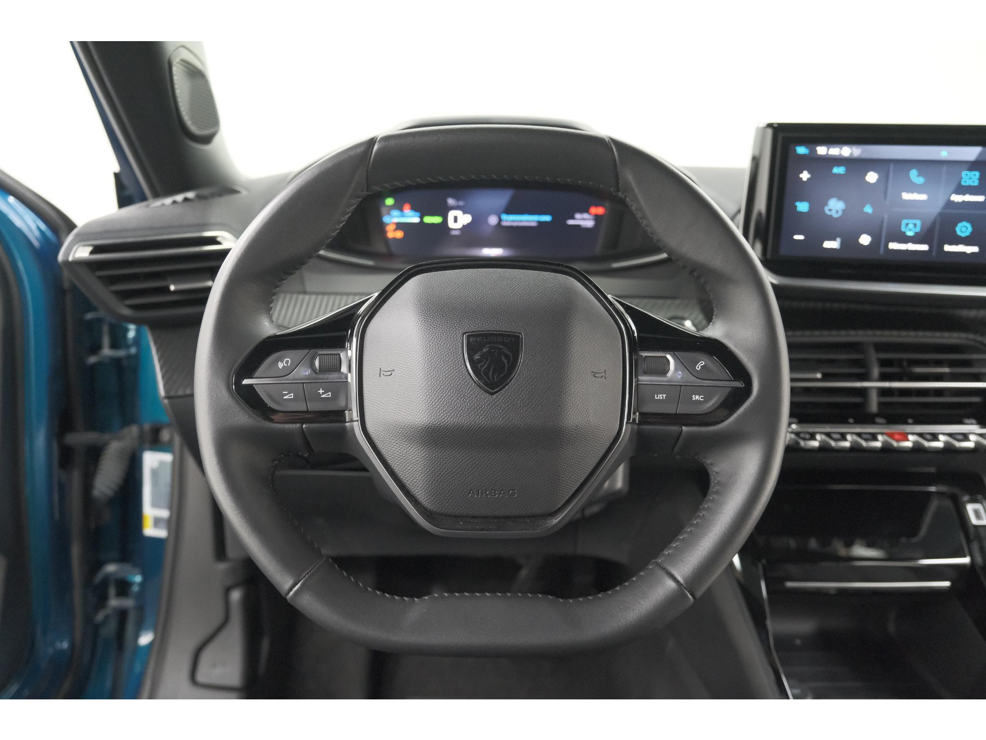 Peugeot e-2008 EV Allure Avantage 54 kWh | 11 KW Laadfunctie | Parkeersensoren | Apple Carplay