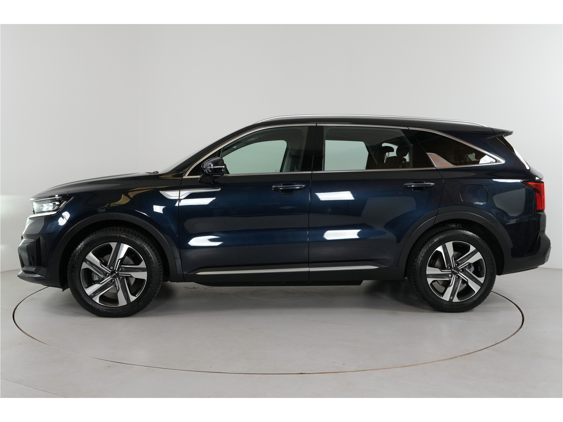Kia Sorento 1.6 T-GDI 4WD 265 pk PHEV | SOH 100% | 7 pers | Dealer onderhouden |