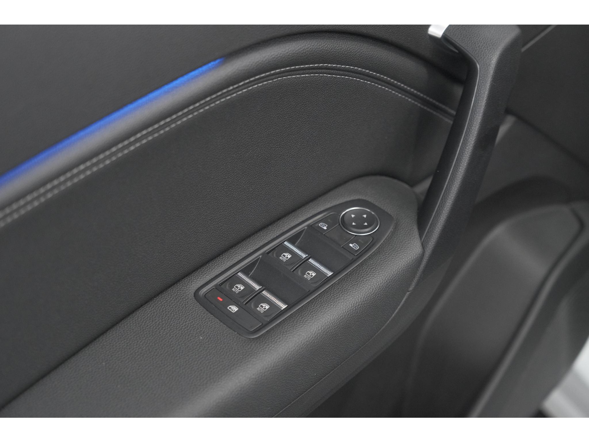 Renault Captur 1.6 E-Tech hybrid 145 SL Rive Gauche | Trekhaak | Camera | Apple Carplay | 9.3 Inch Grootscherm