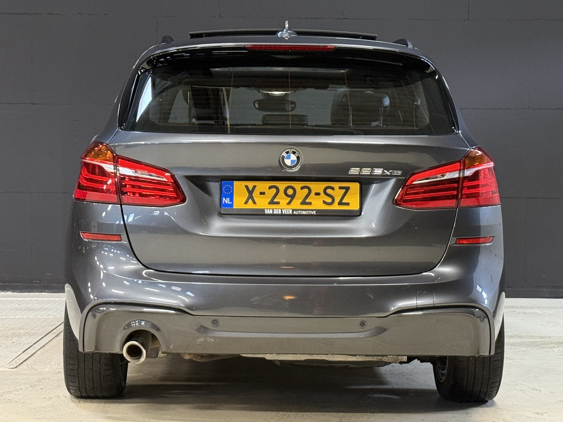 BMW 2-serie Active Tourer 225xe iPerformance Executive | M-Sport | Panoramadak | Stoelverw.