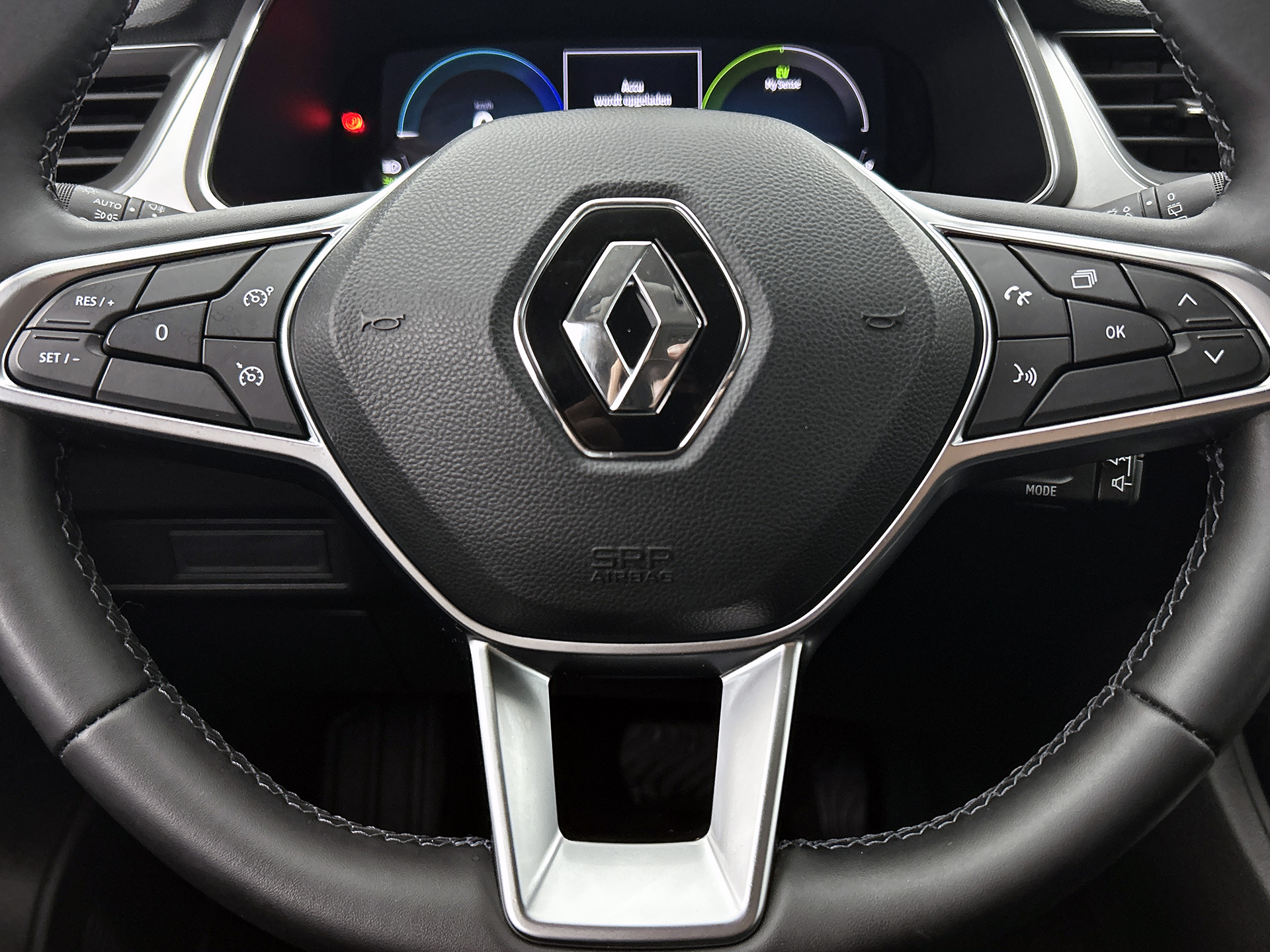 Renault Captur E-Tech full hybrid 145 techno | CAMERA | NAVI GROOT