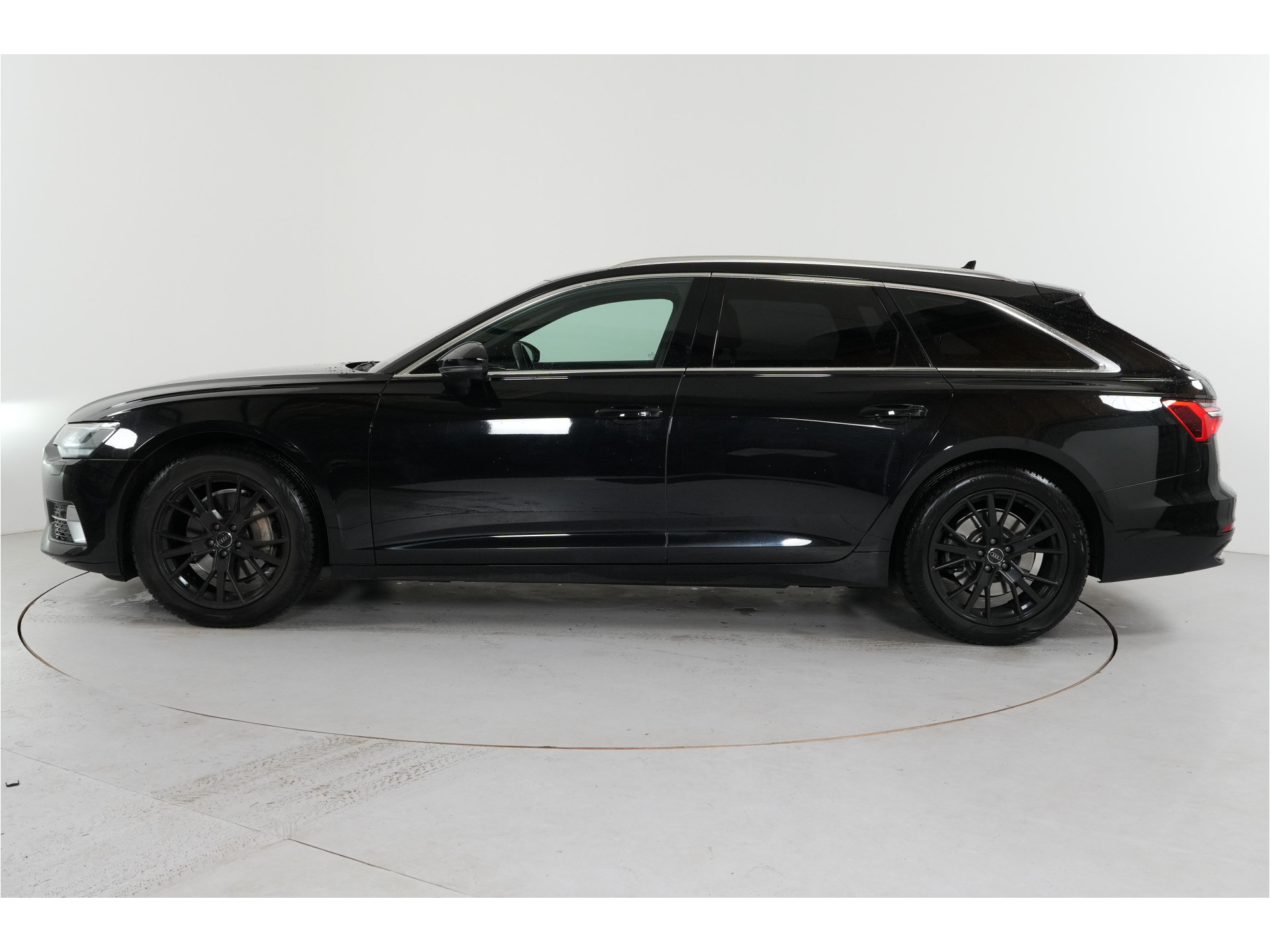 Audi A6 Avant 45 TFSI quattro Business edition | Virtual |