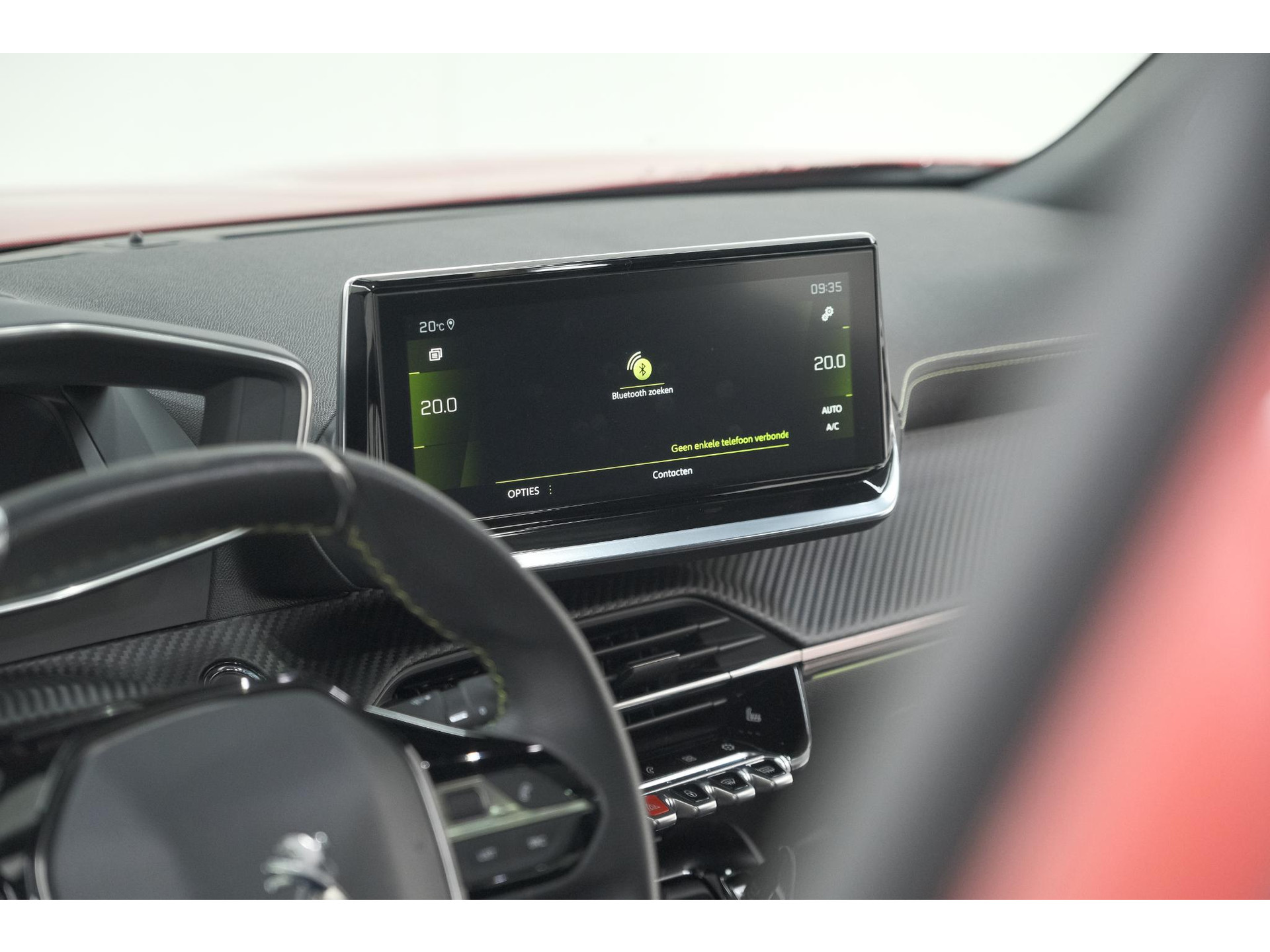 Peugeot 2008 PureTech 130 GT Pack | Panoramadak | Camera | Adaptieve Cruise Control | Stoelverwarming