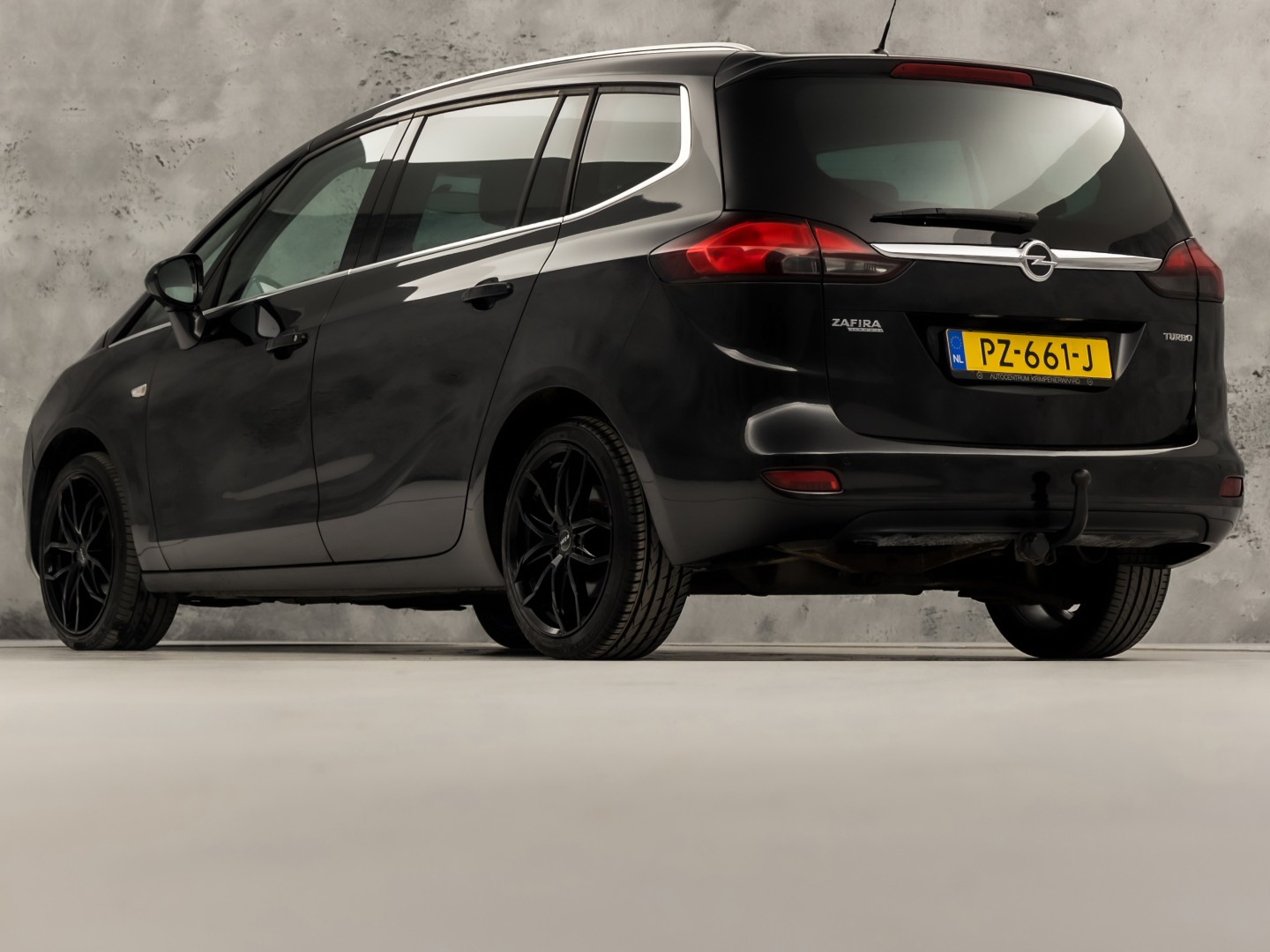 Opel Zafira Tourer 1.4 Sport 7 Persoons (AIRCO, GETINT GLAS, TREKHAAK, SPORTSTOELEN, LM VELGEN, PARKEERSENSOREN, CRUISE, NIEUWE APK, NIEUWSTAAT)