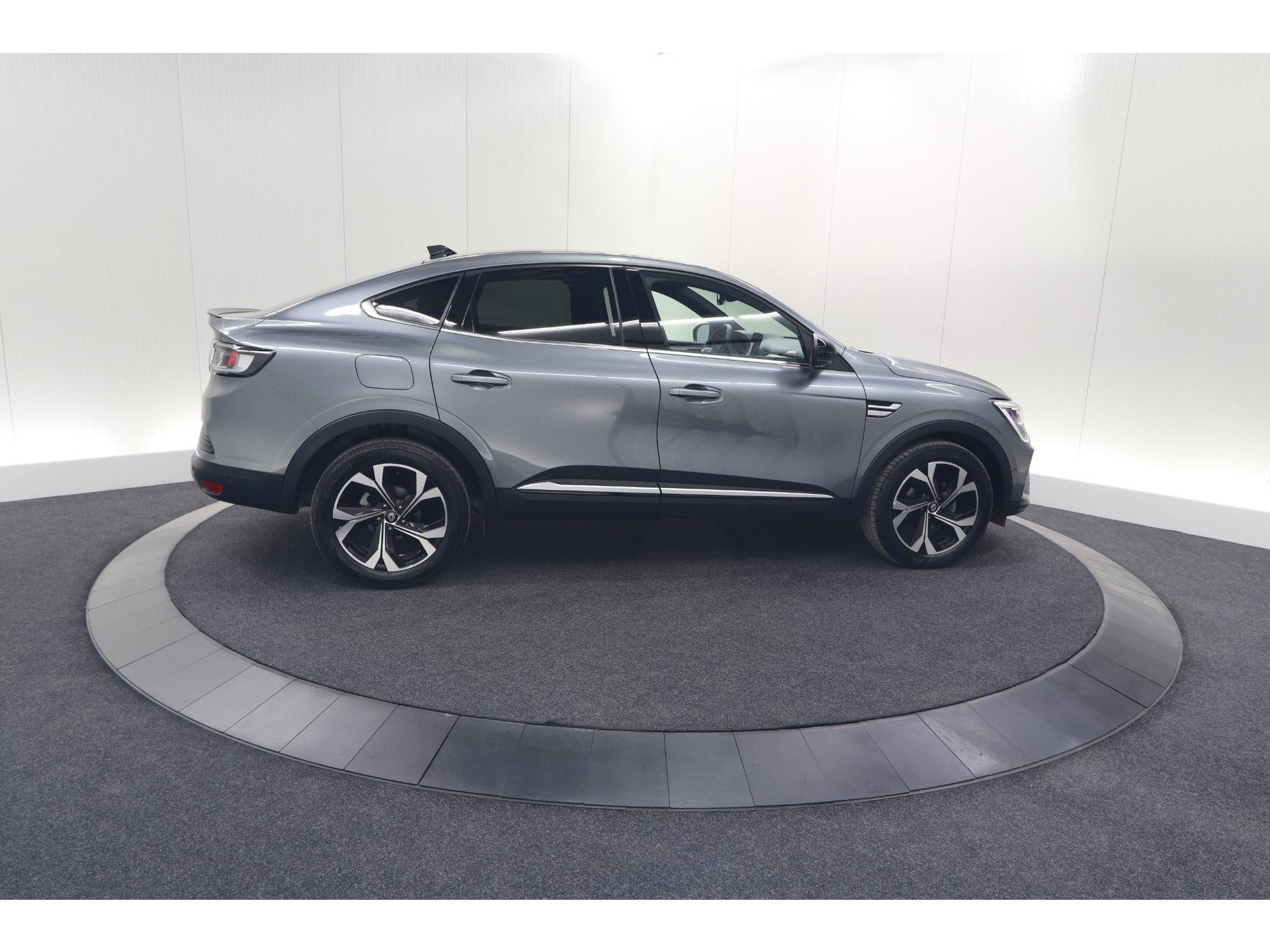 Renault Arkana Mild Hybrid 140 EDC Techno | 360 Camera | Dodehoekdetectie | Adaptieve Cruise Control